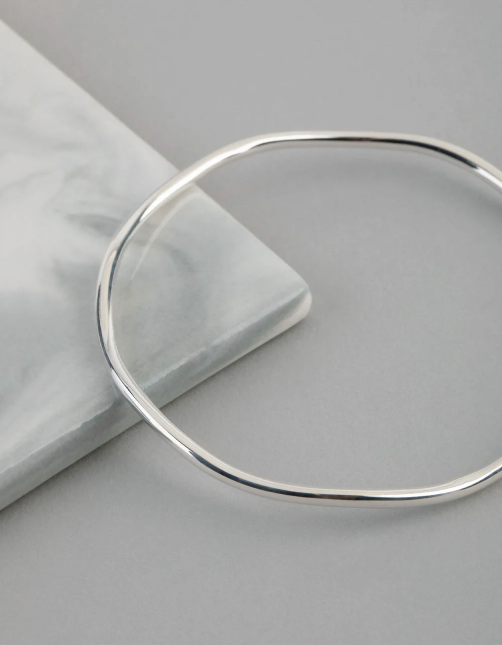 Silver Plated Brass 2.5mm Wavey Bangle - Image 2