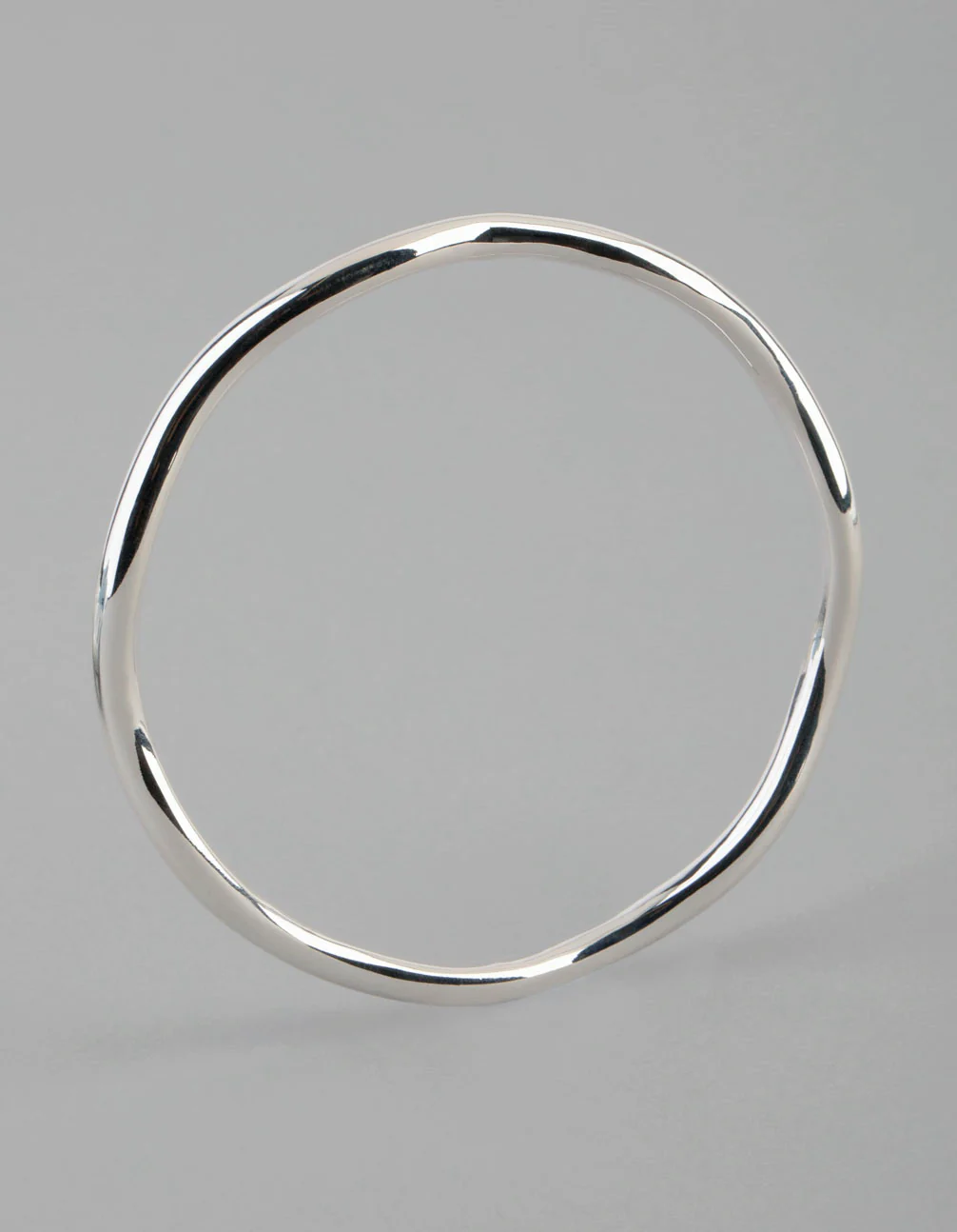 Silver Plated Brass 4.5mm Wavey Bangle - Image 2