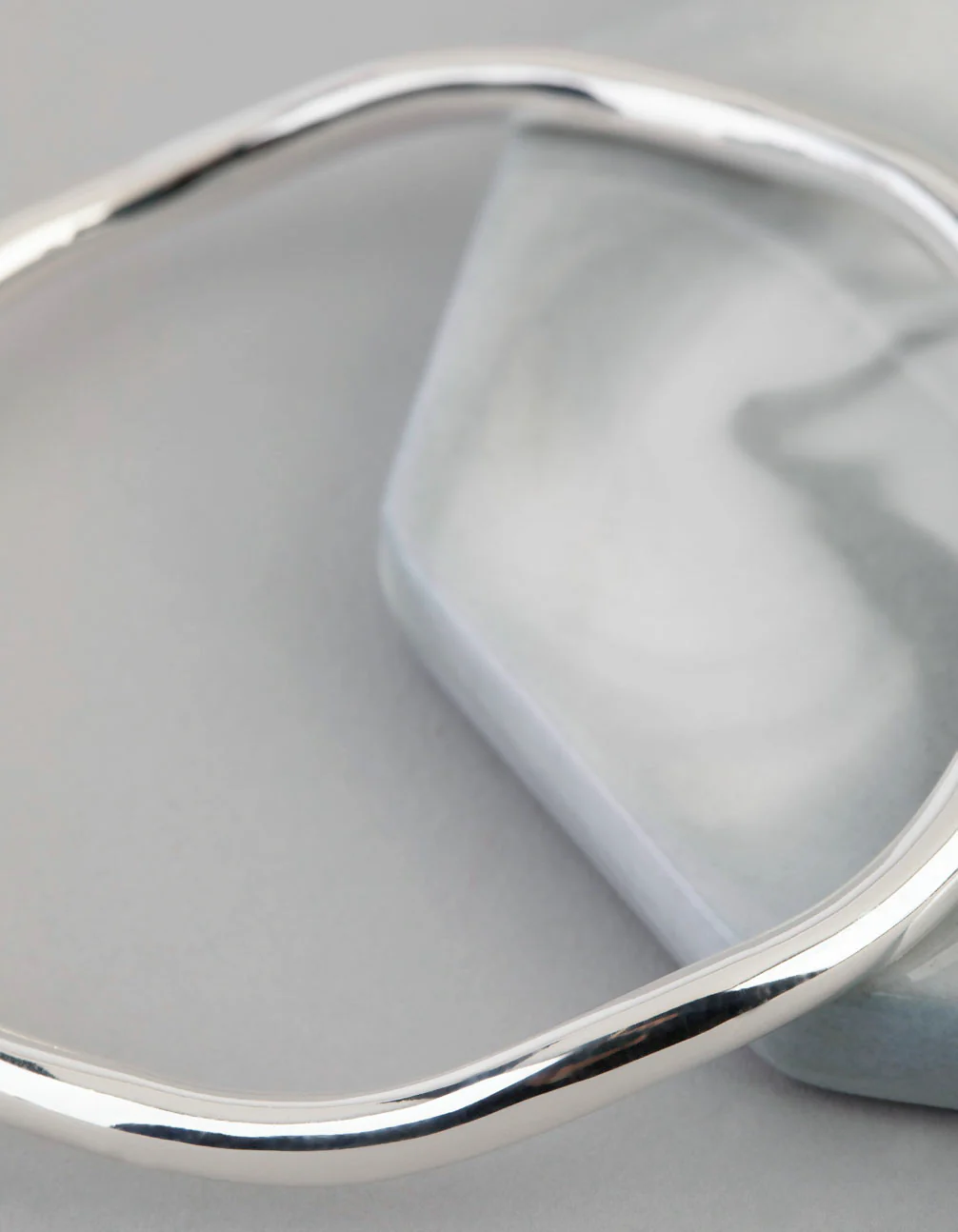 Silver Plated Brass 4.5mm Wavey Bangle - Image 3
