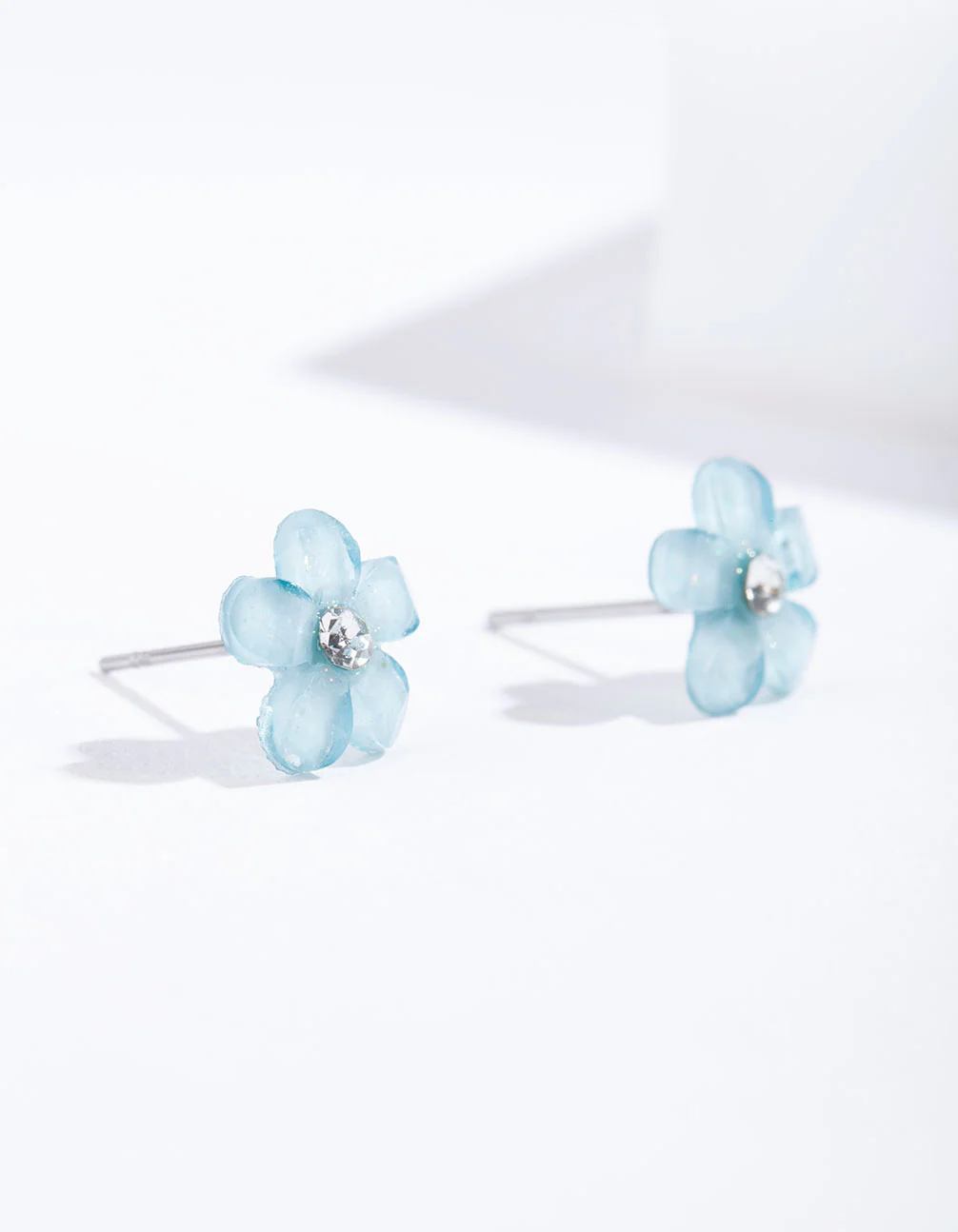 Blue Pretty Flower Stud Earrings - Image 2
