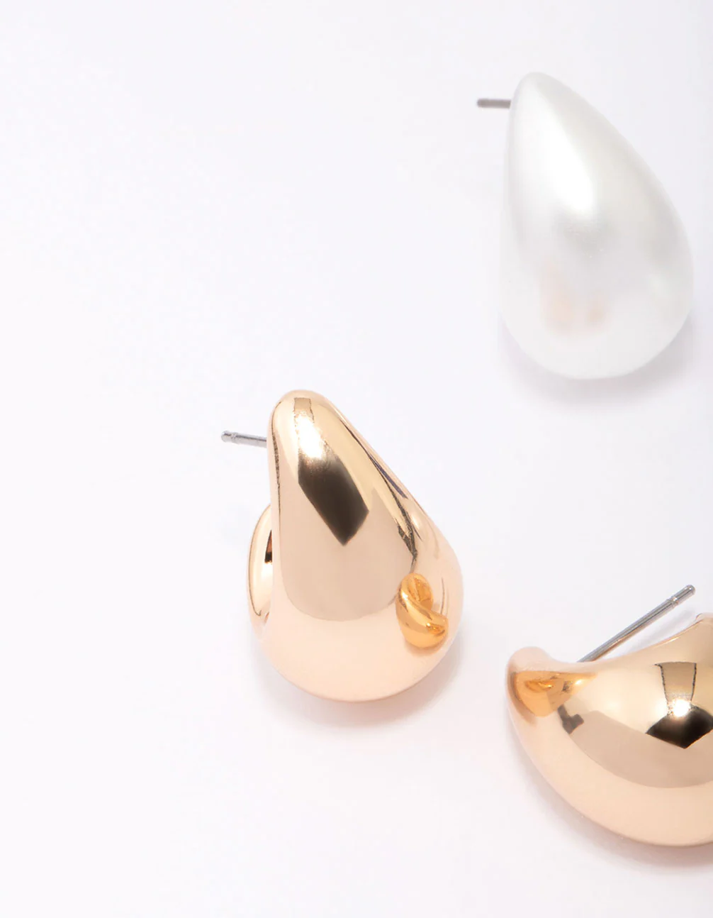 Acrylic Teardrop Huggie Hoop Earring 3-Pack - Image 2