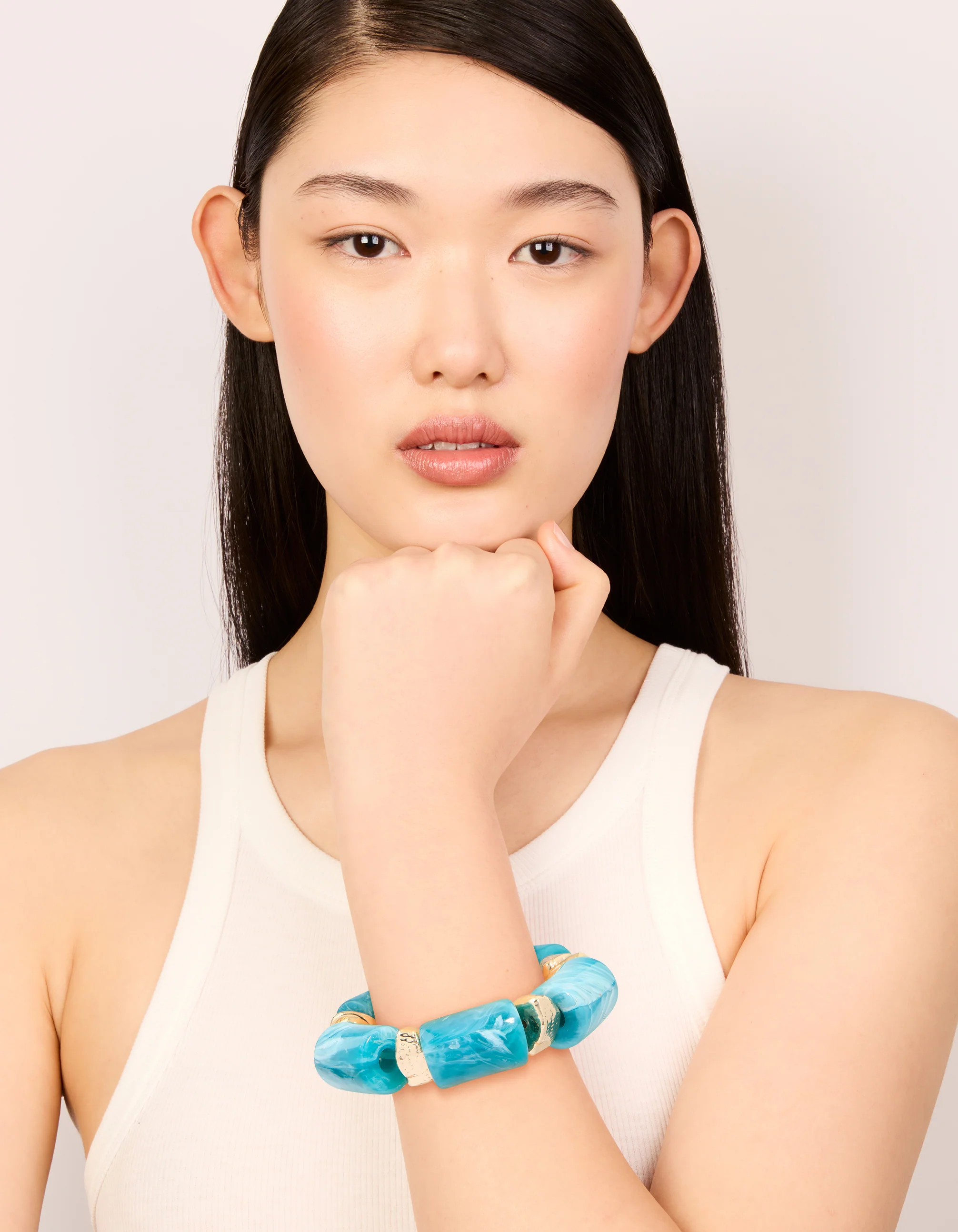 Aqua Acrylic & Gold Chunky Stretch Bracelet - Image 3