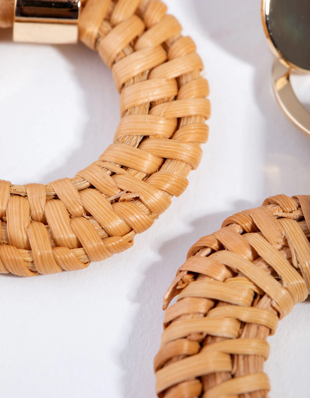 Gold Brown Raffia Circle Link Earrings - Image 4