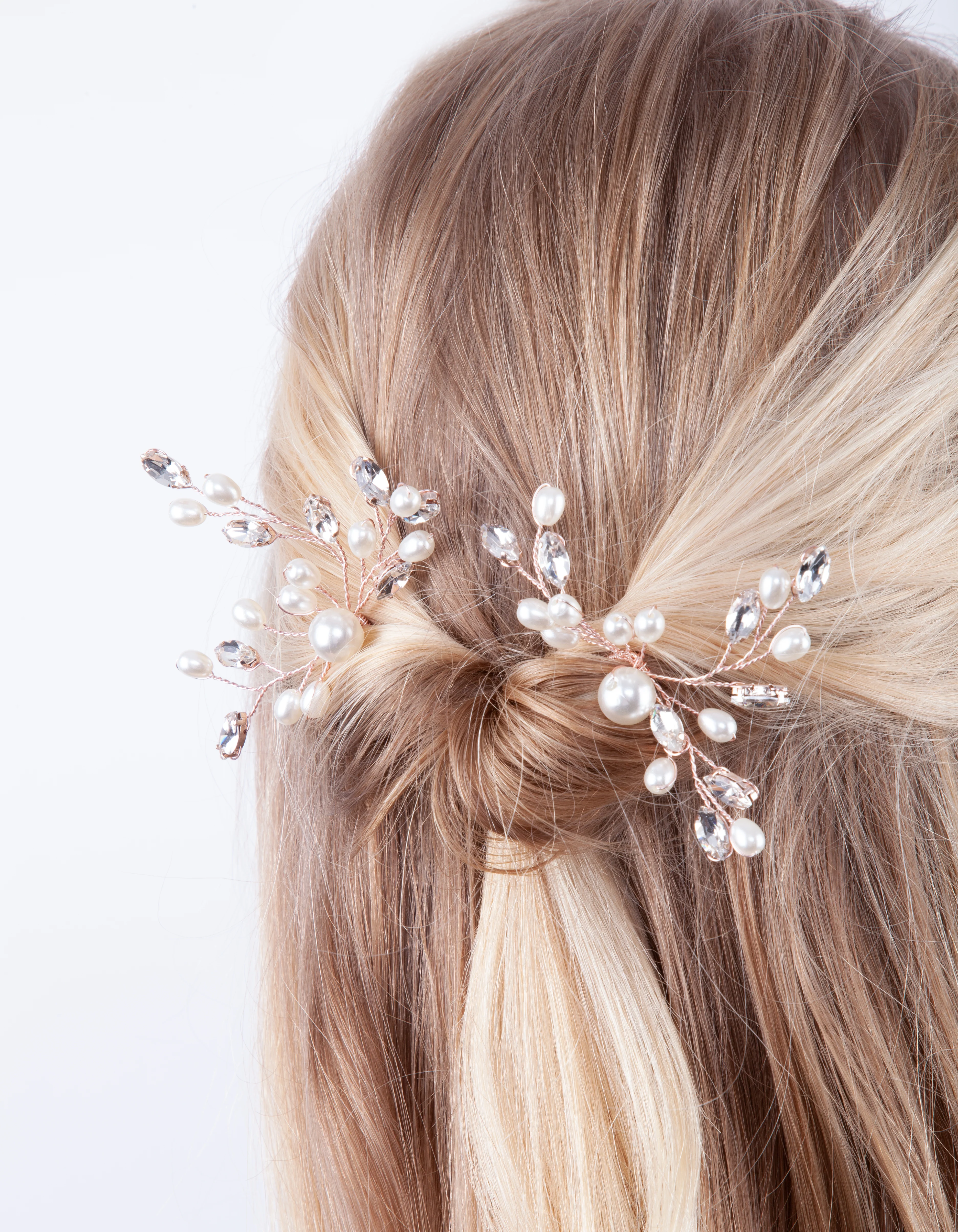 Pearl & Diamante Bun Slide Pack In Rose Gold - Image 3