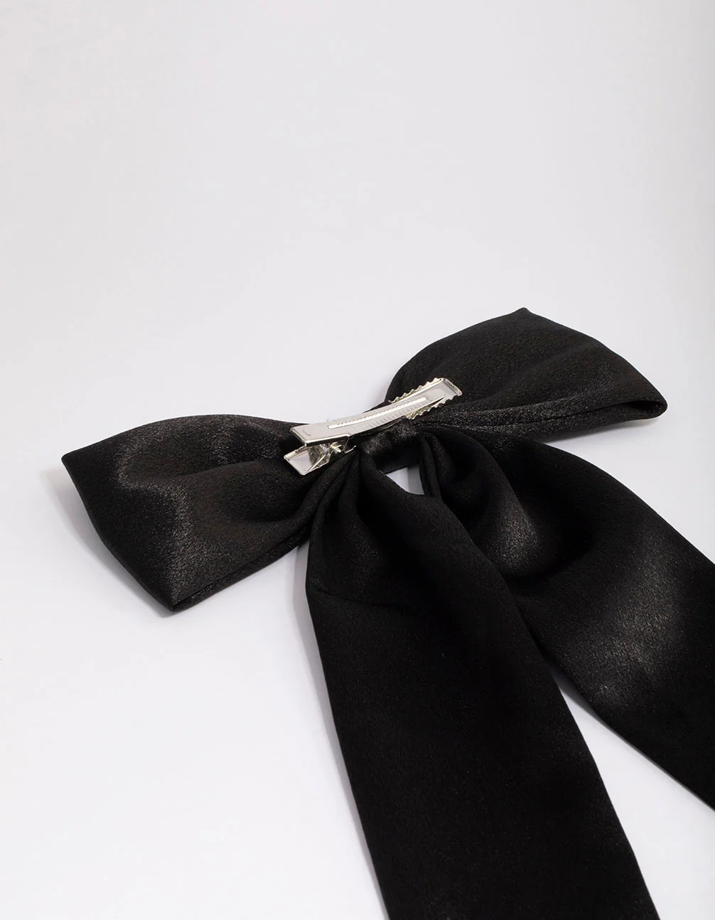 Black Fabric Relaxed Statement Hair Bow Clip - Image 3