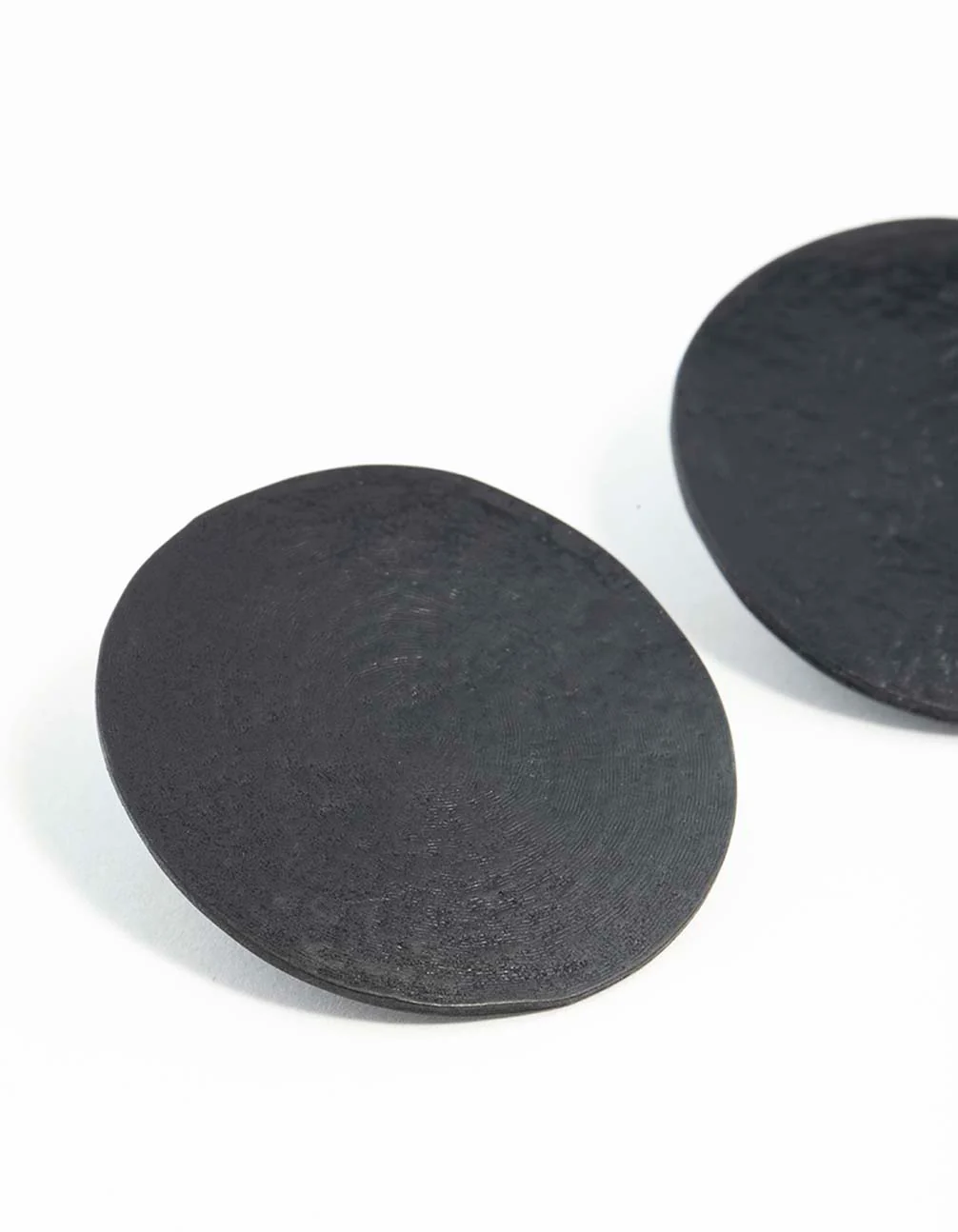 Black Round Textured Earrings - Image 8