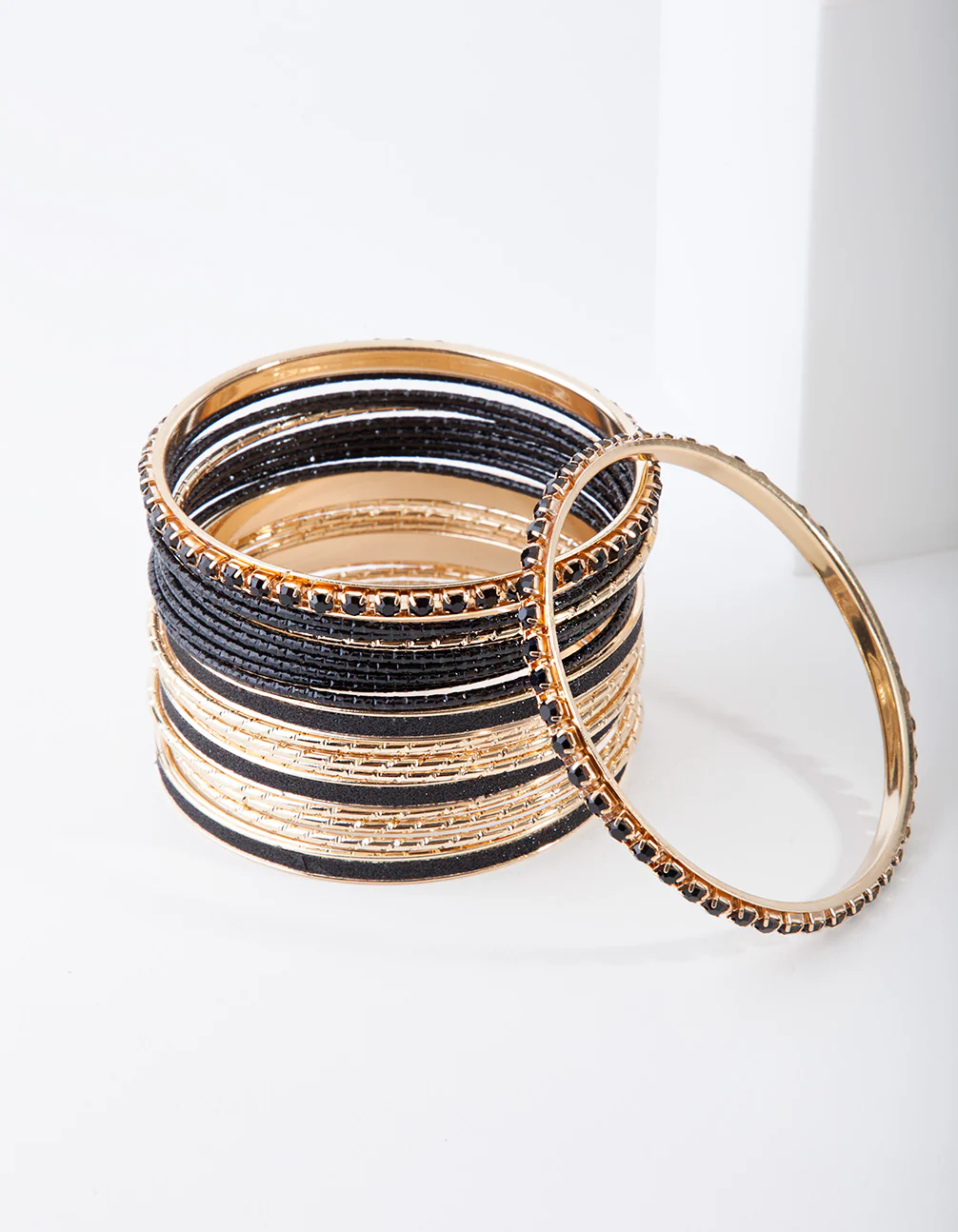Gold & Black Bangle 20-Pack - Image 2
