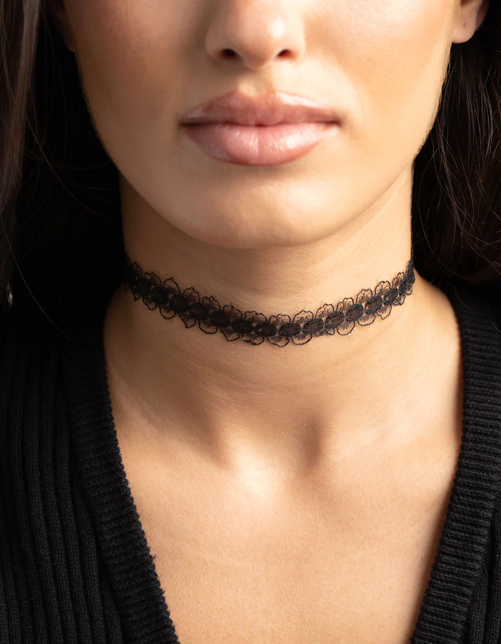 Gold Lace & Teardrop Choker 4-Pack - Image 2