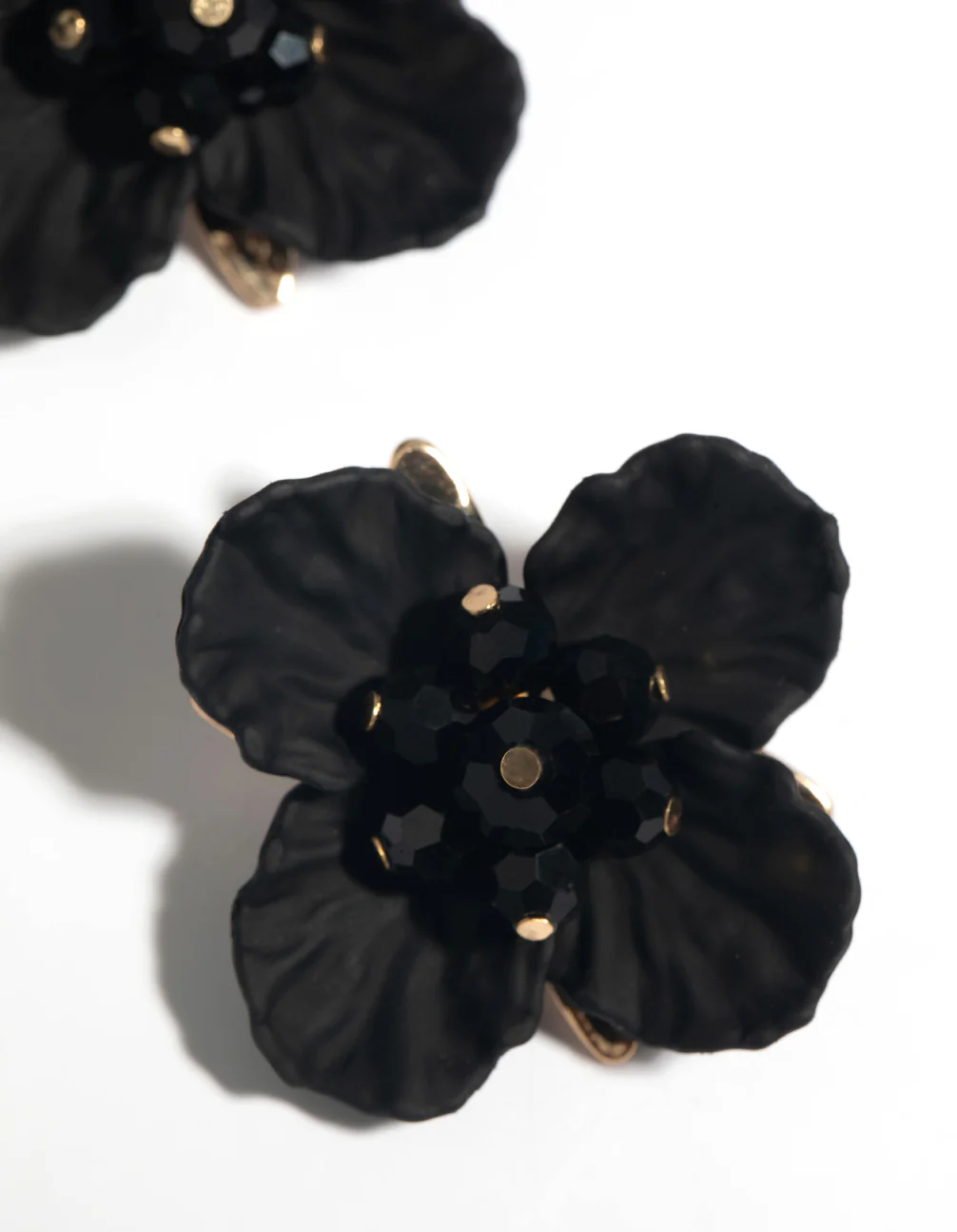 Black Pearlised Flower Stud Earrings - Image 4