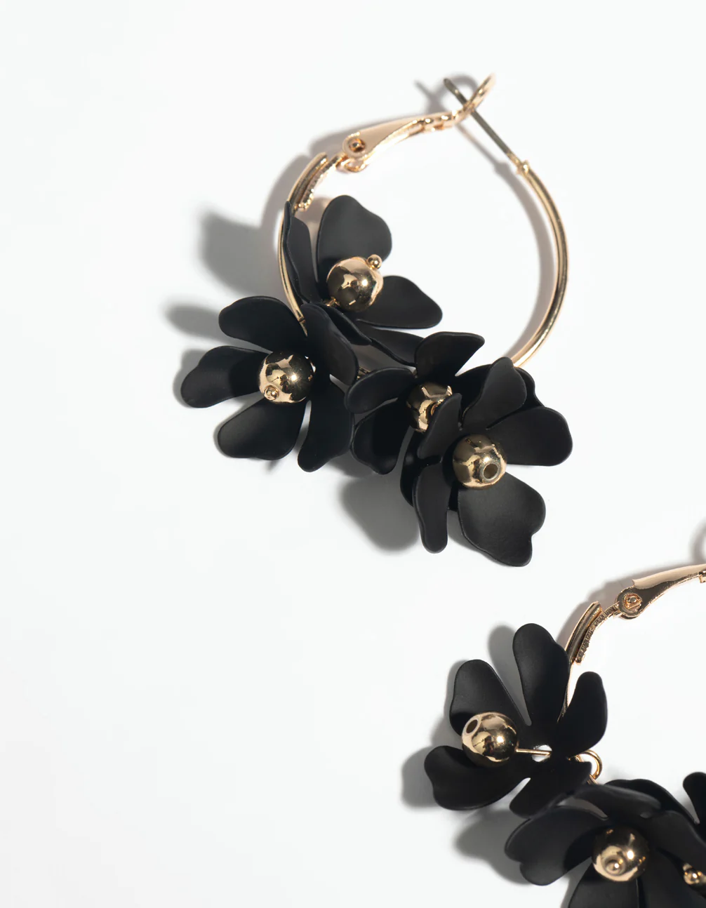Black Flower Hoop Earrings - Image 3