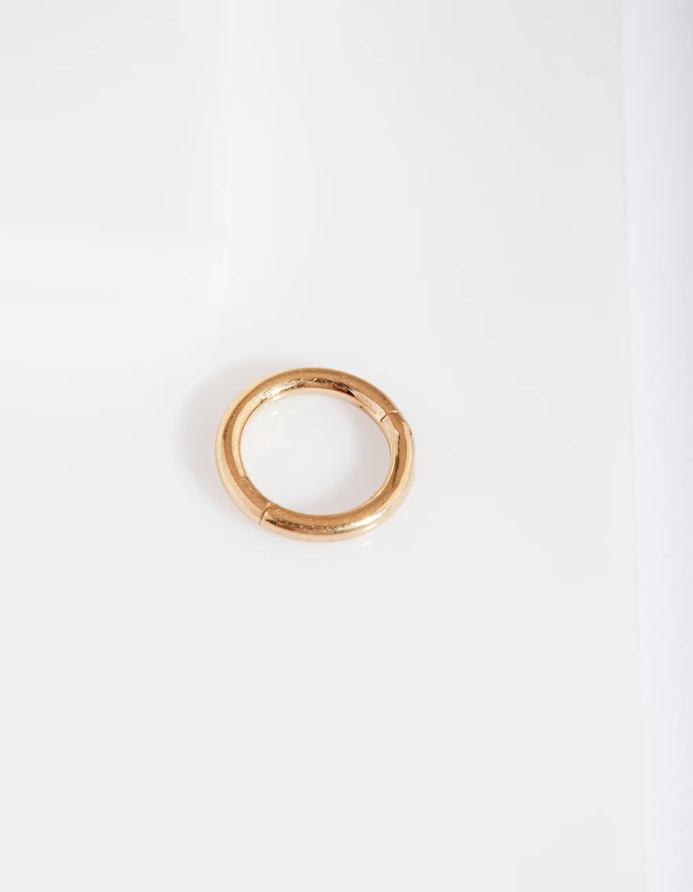 Gold 5mm Clicker Earring - Image 3