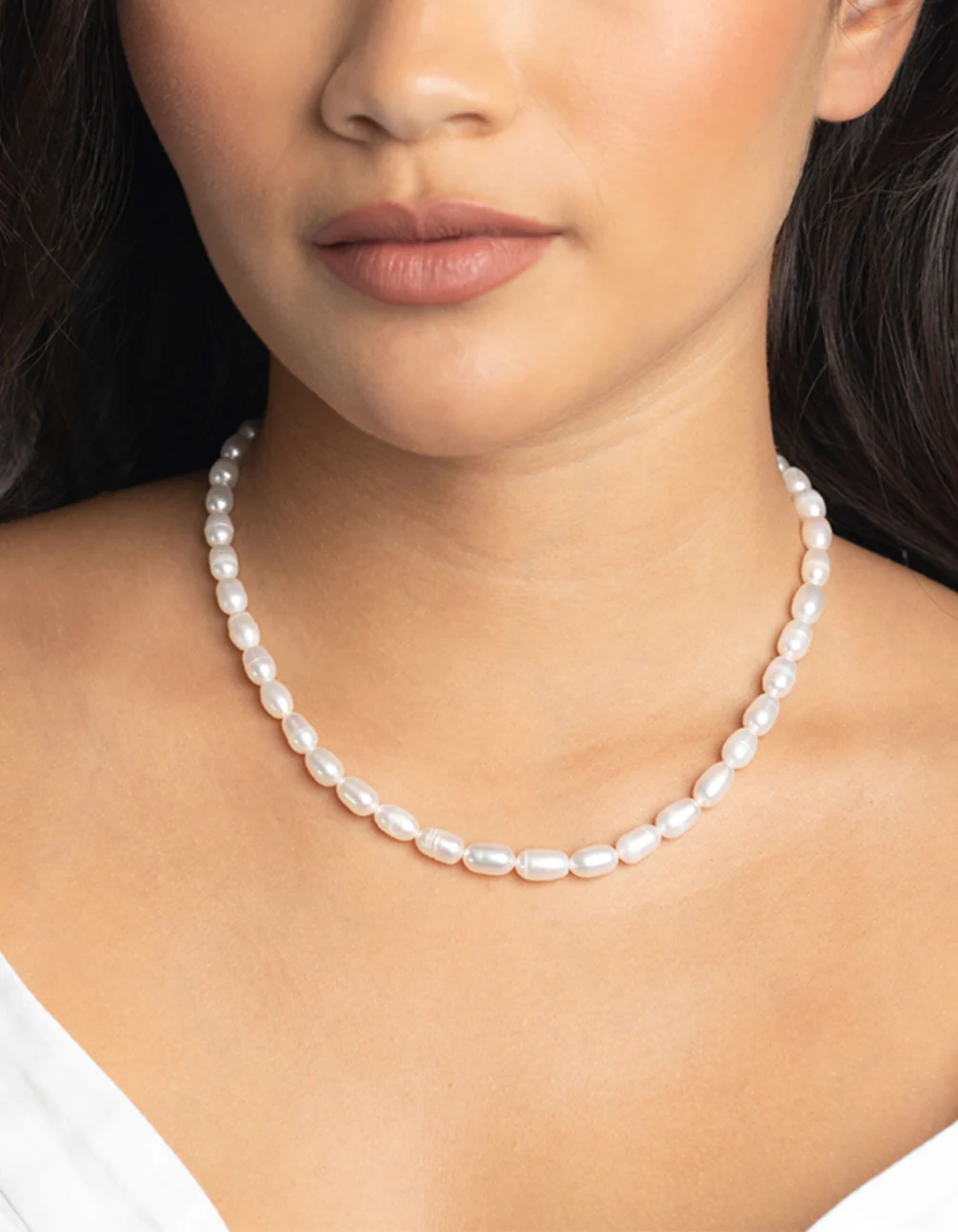 Gold Plated Necklace with Freshwater Pearls - Image 2