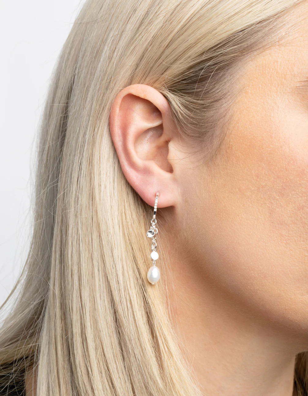 Silver Plated Freshwater Pearl Chain Drop Earrings - Image 2