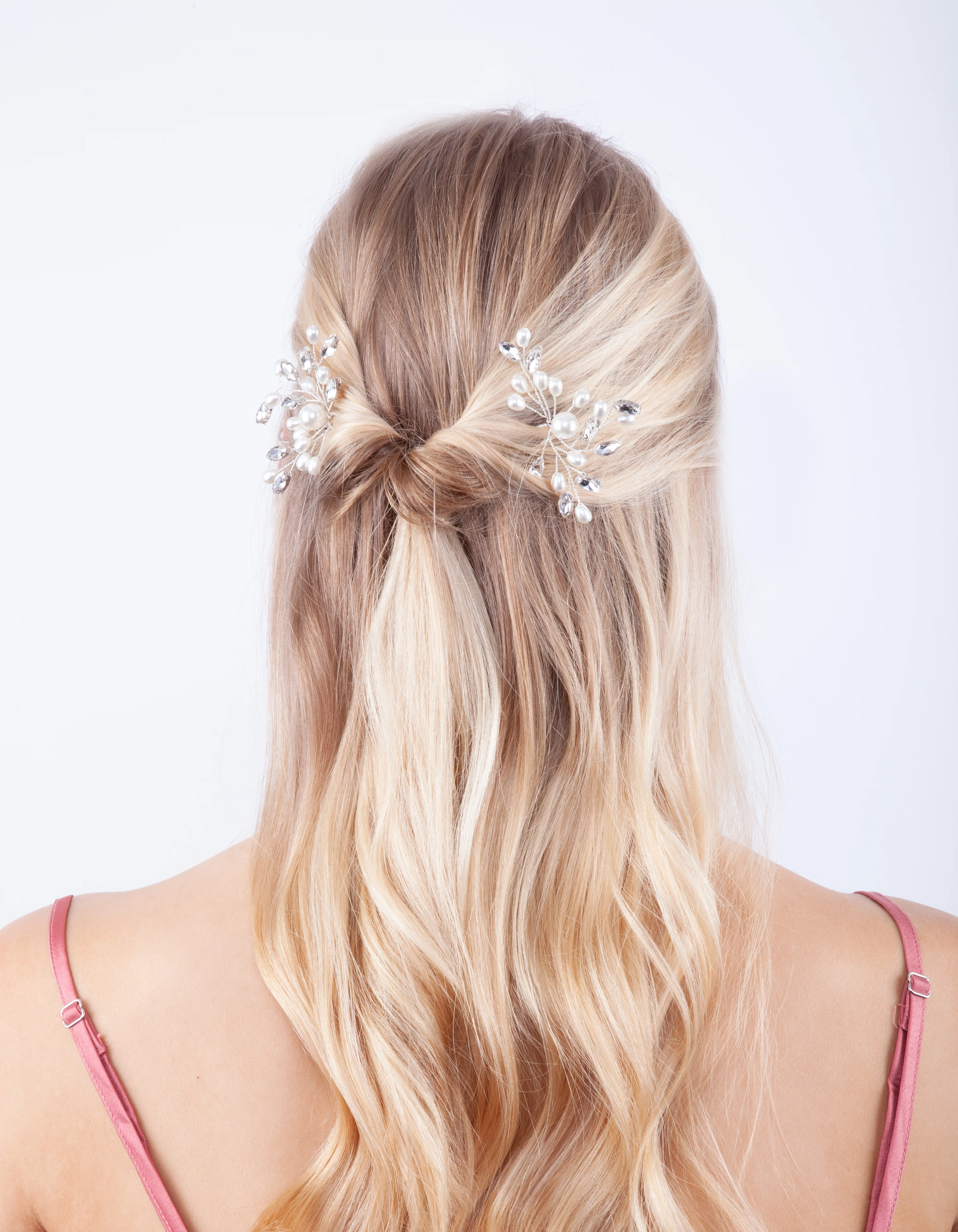 Pearl & Diamante Bun Slide Pack - Image 2