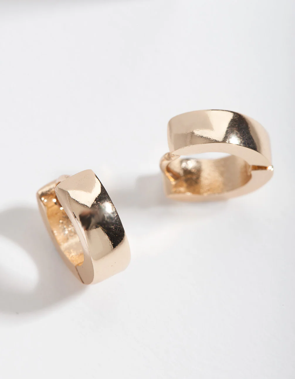 Gold 4mm Mini Thick Huggie Earrings - Image 2