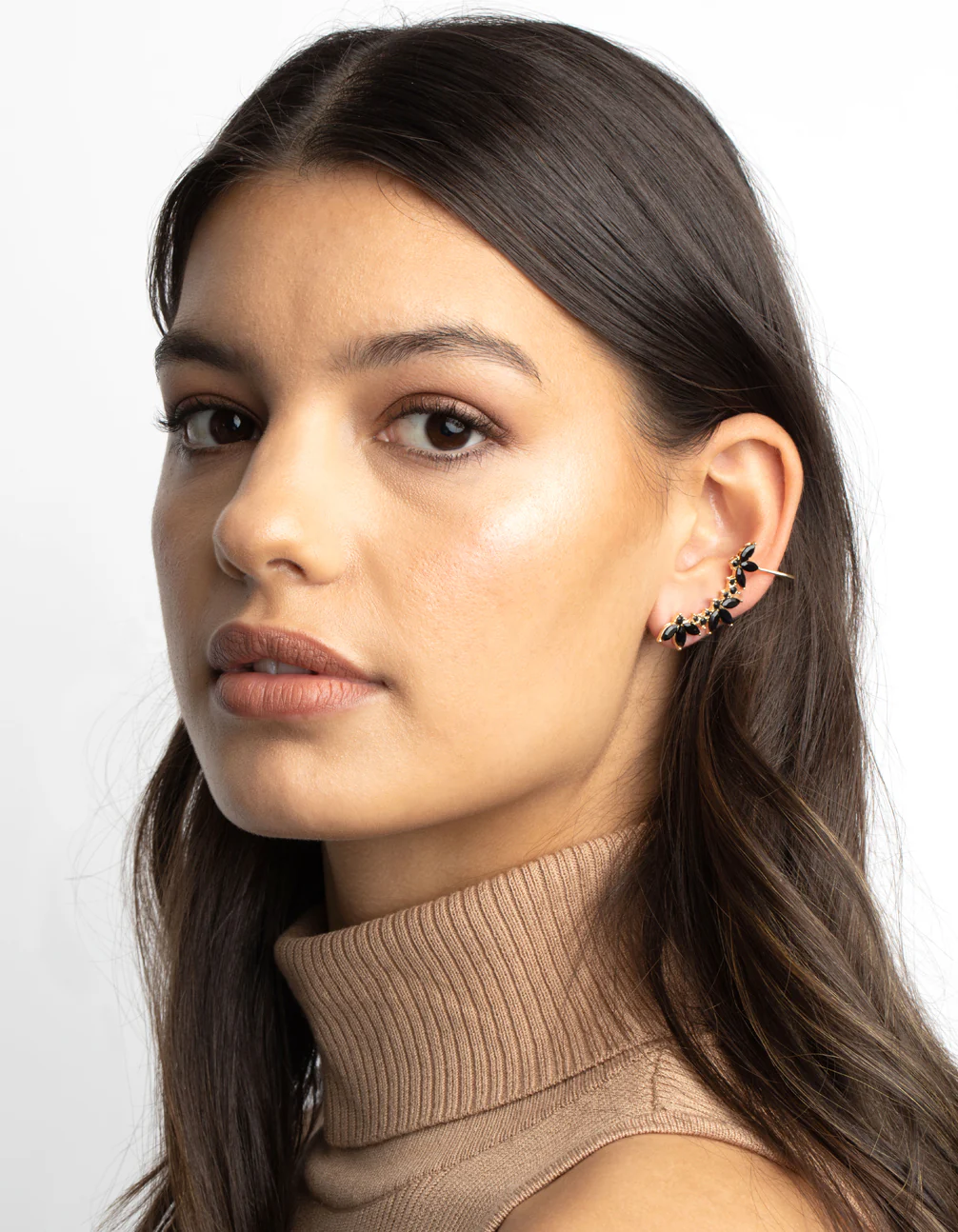 Black Diamante Leaf Ear Cuff - Image 5