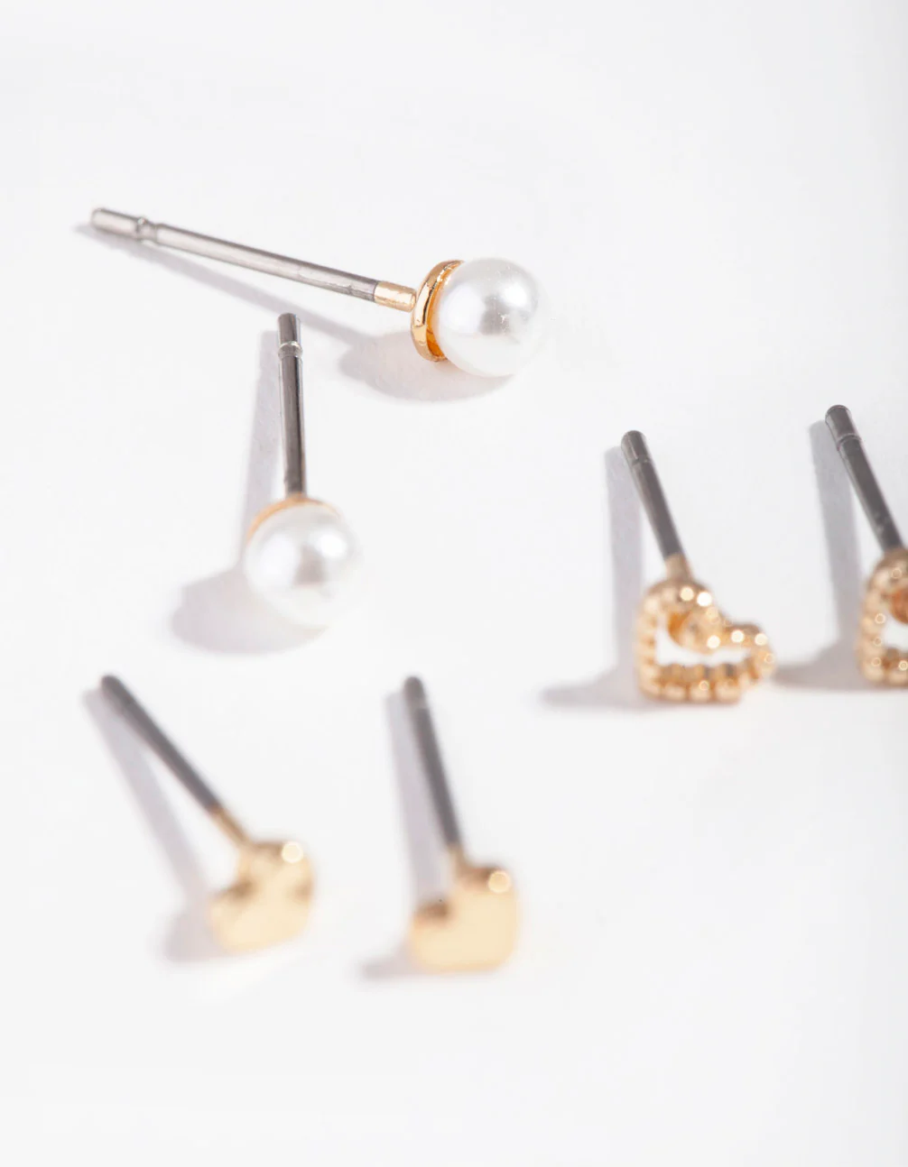 Gold Heart & Pearl Earrings - Image 2