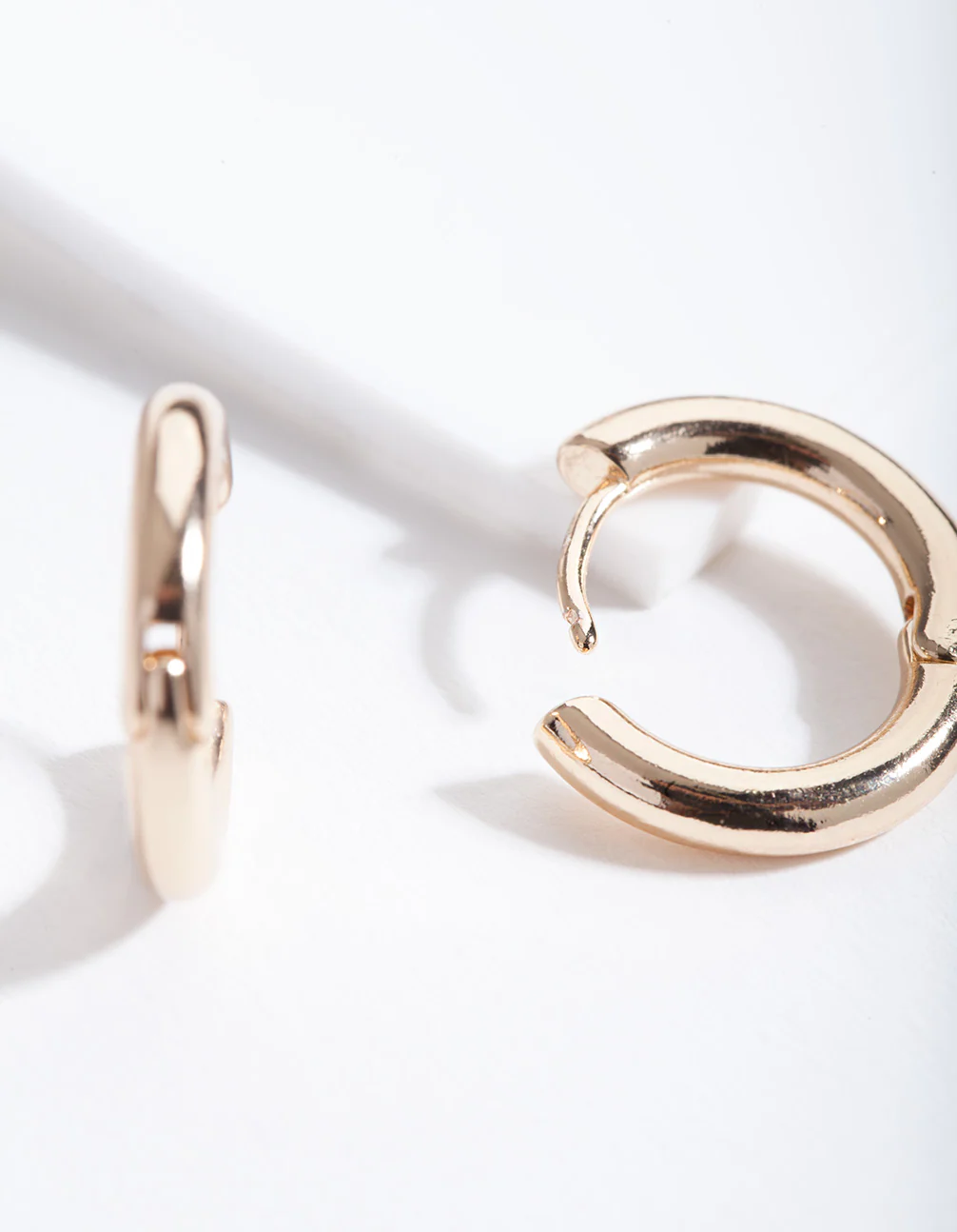 Gold 20mm Small Polished Hoop Earrings - Image 3