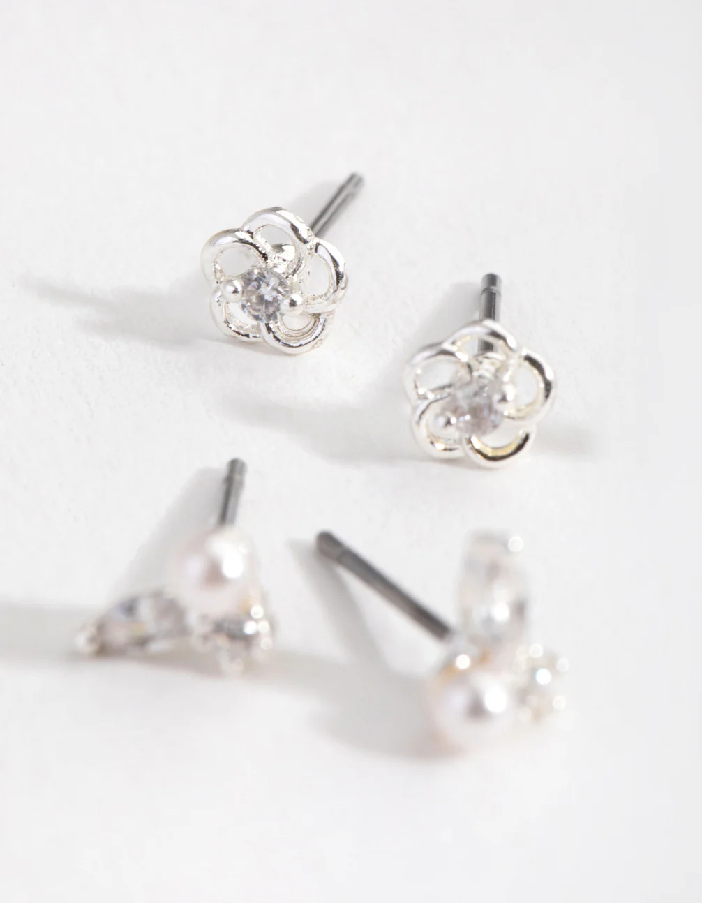 Silver Pretty Flower & Pearl Earrings - Image 2