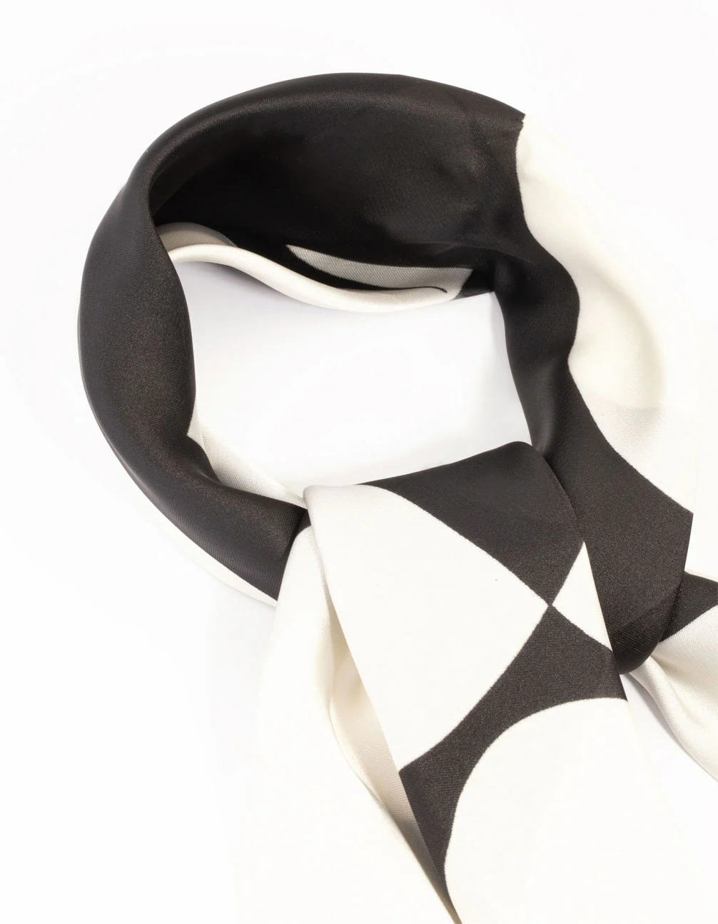 Classic Black Geometric Fabric Scarf - Image 2