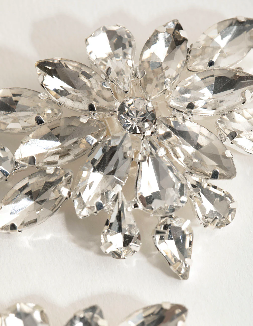 Diamante Brooch Shoe Clip - Image 3