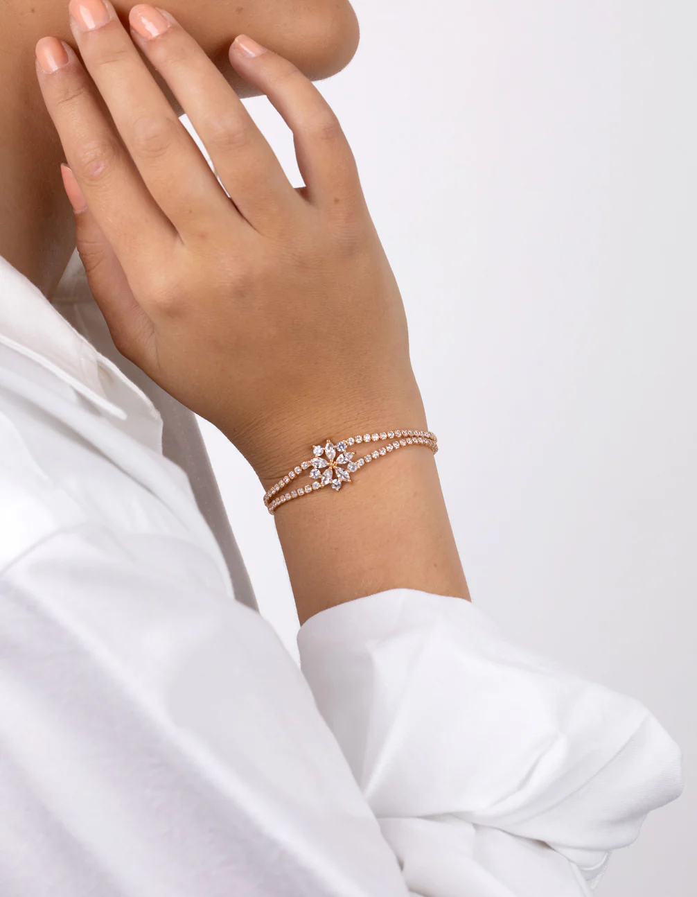 Gold Cubic Zirconia Cup Chain Flower Toggle Bracelet - Image 2