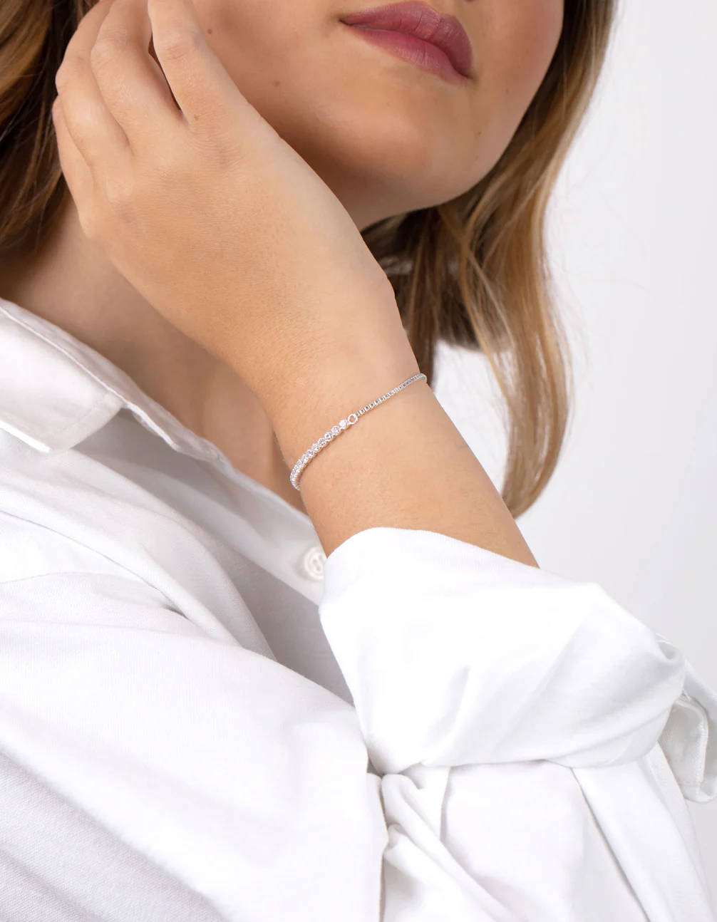 Silver Cubic Zirconia Toggle Tennis Bracelet - Image 2