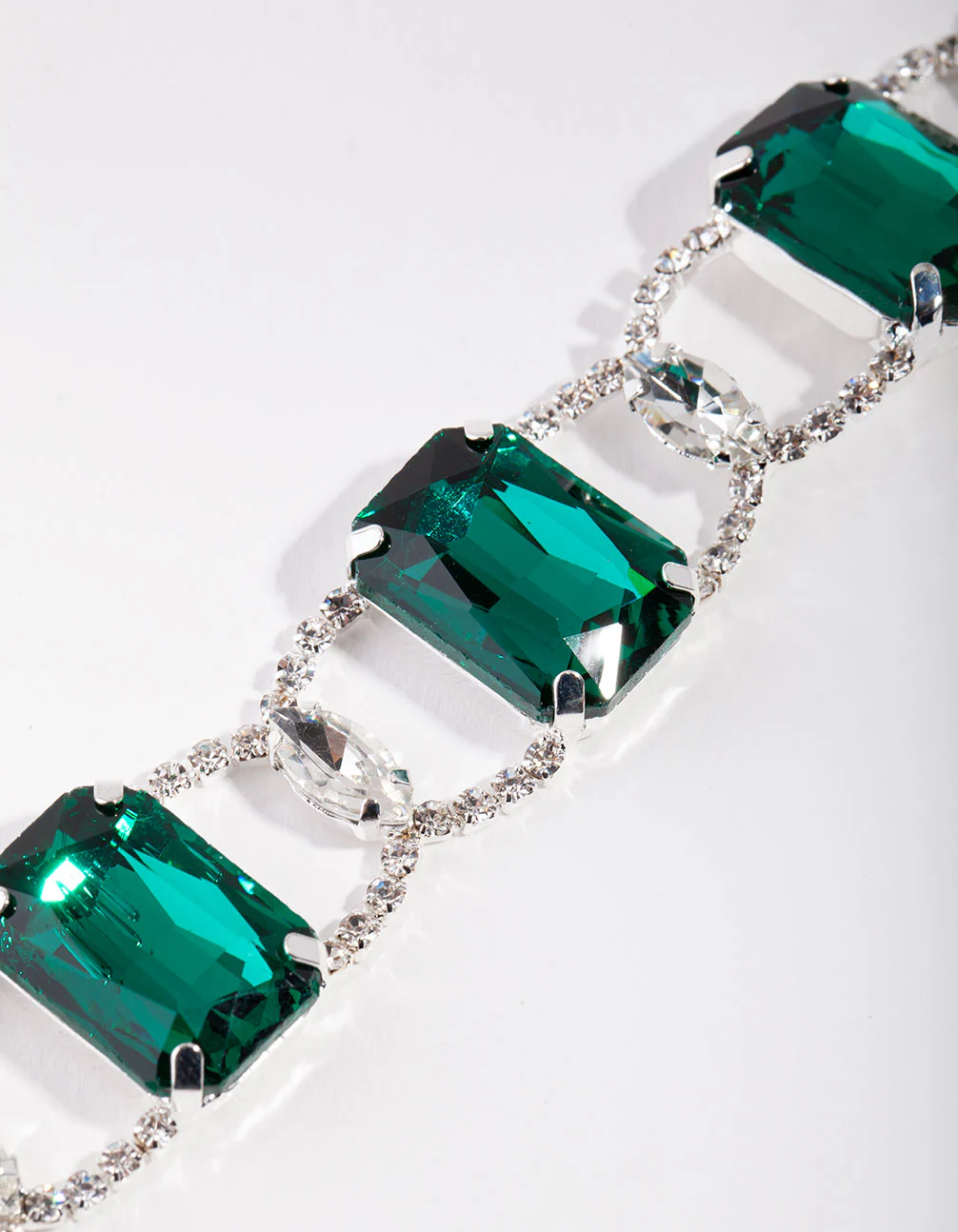 Silver Statement Emerald Choker - Image 3