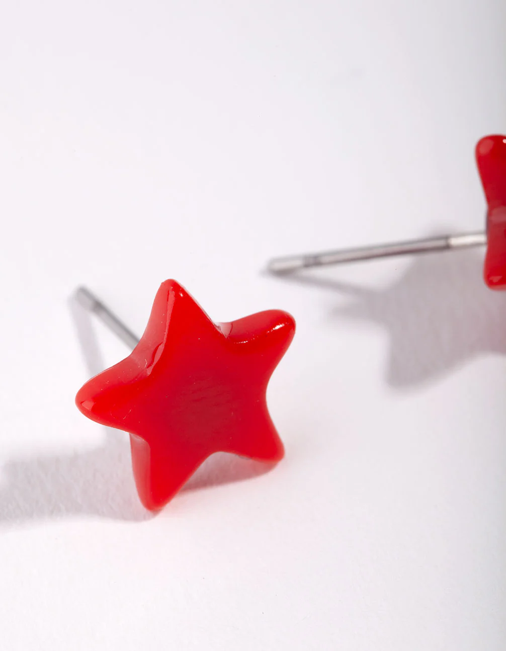 Red Festive Star Stud Earrings - Image 3