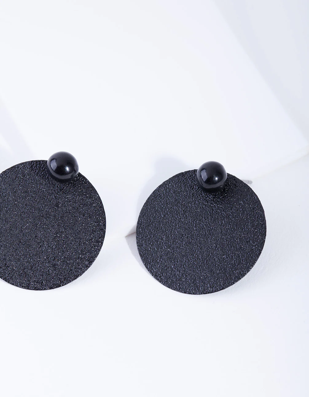 Black Textured Disc Stud Earrings - Image 2