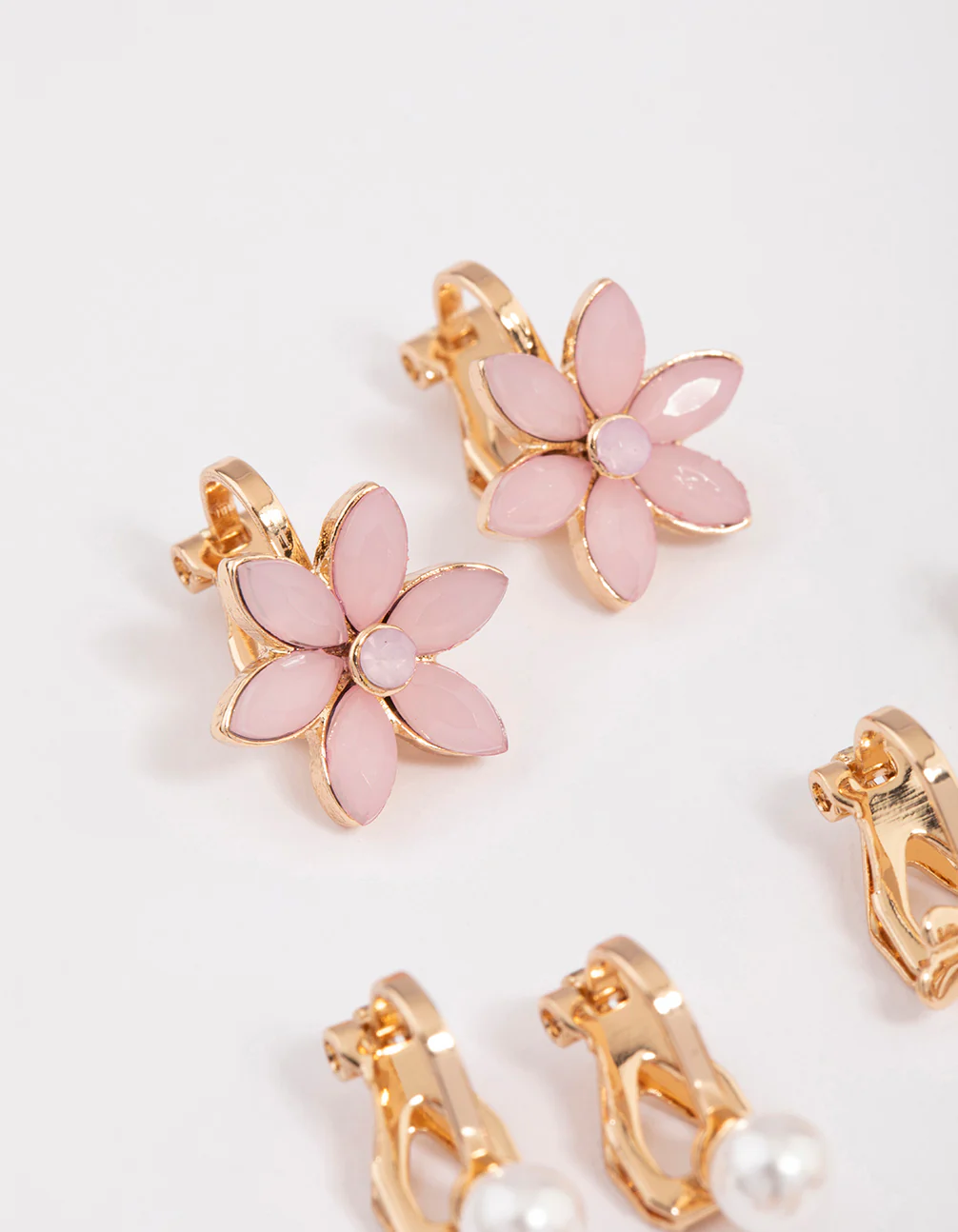 Gold Pretty Flower Clip On Earrings 5-Pack - Image 3