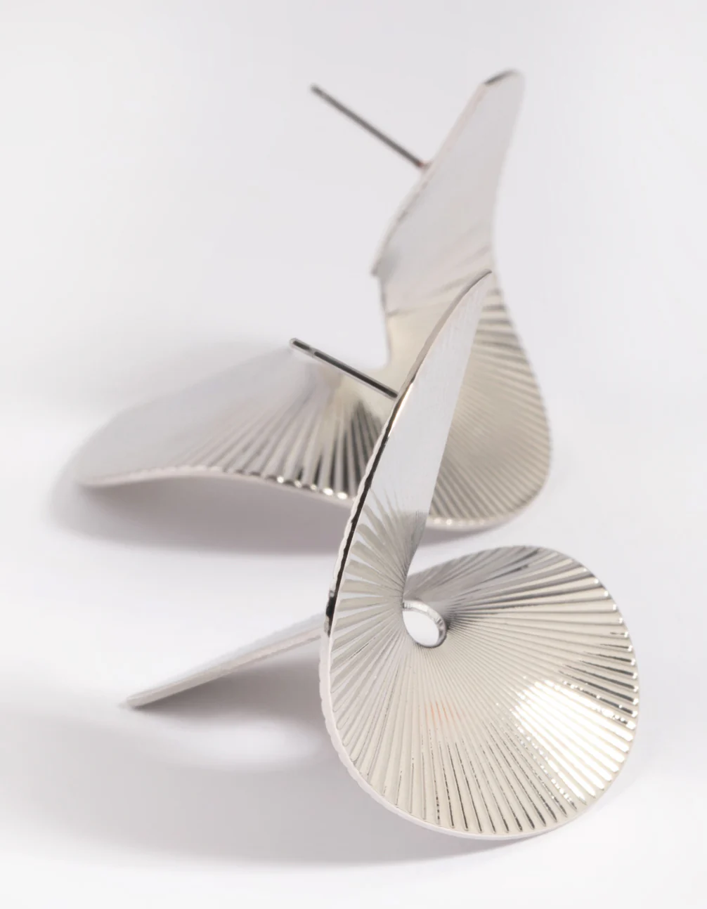 Silver Twisted Fan Stud Earrings - Image 5