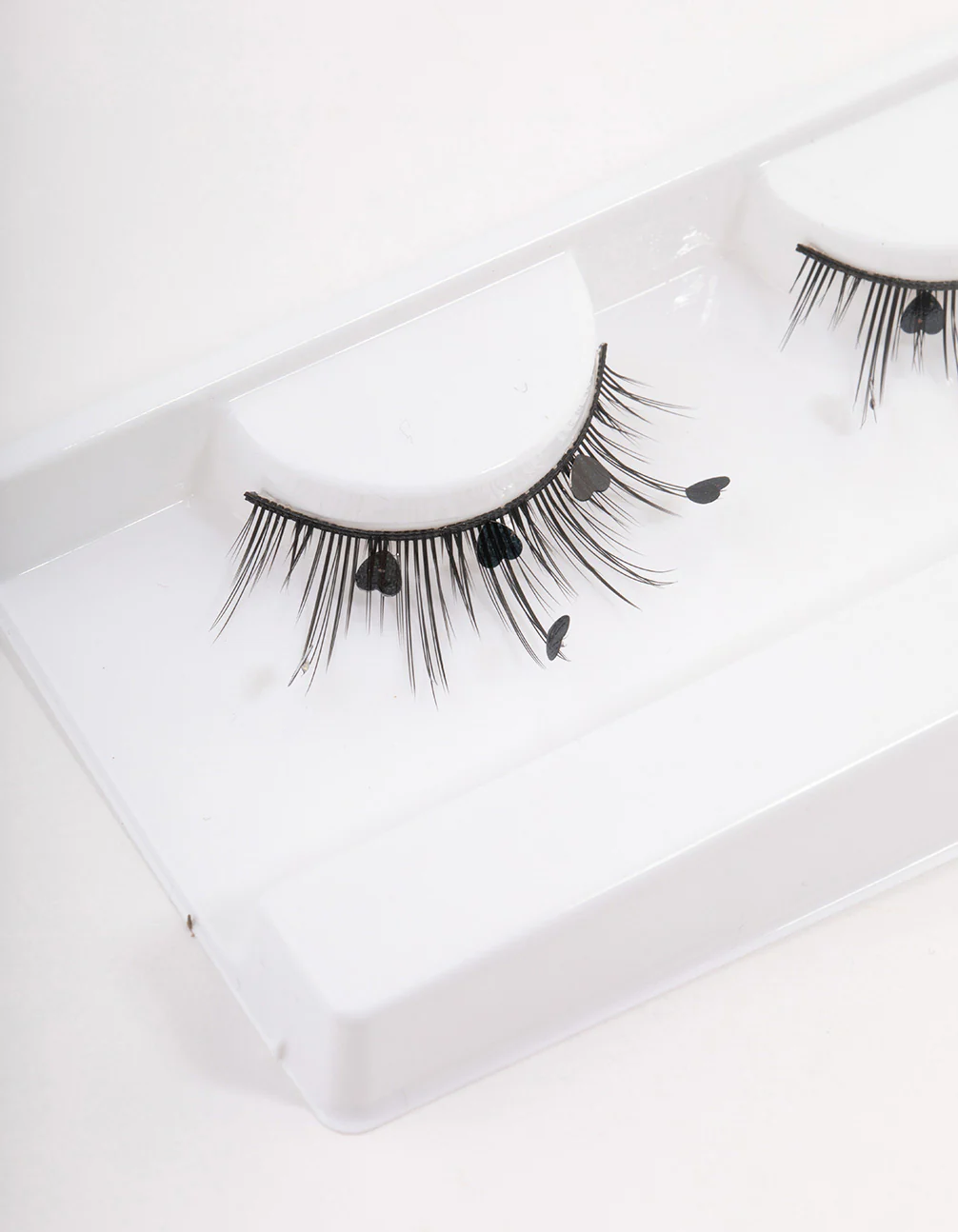 Black Heart False Eyelashes - Image 2
