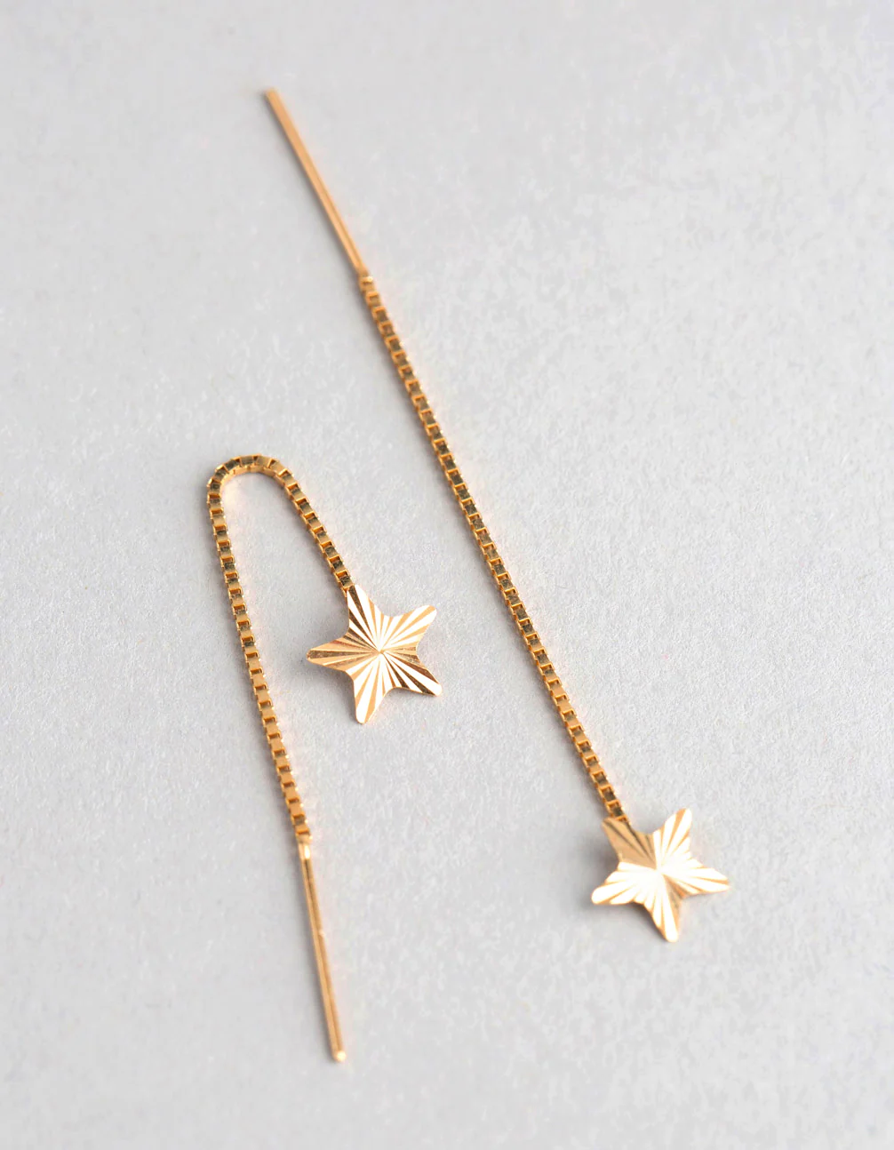 9ct Gold Diamond Cut Star Box Chain Threader Earrings - Image 2