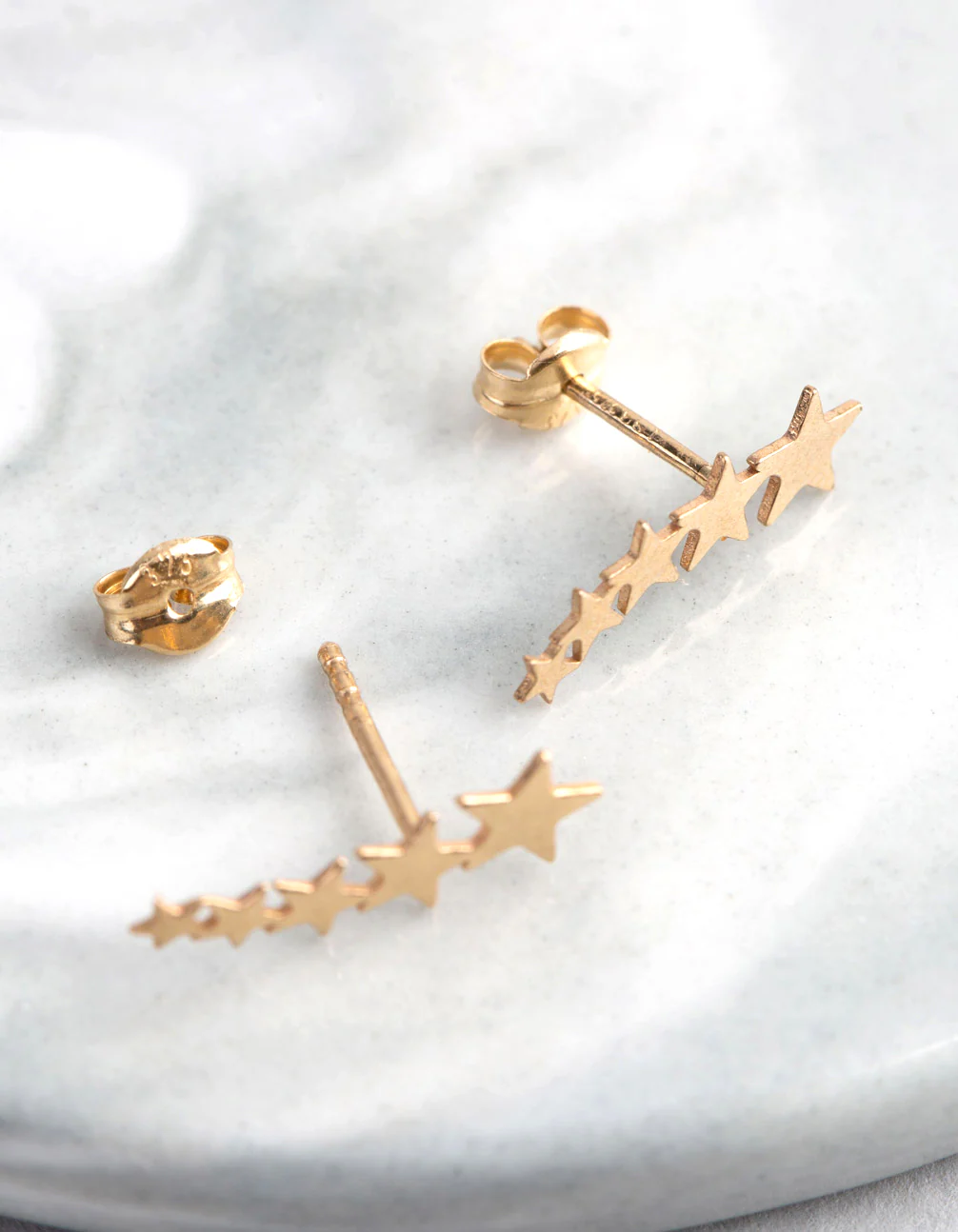 9ct Gold Graduated Star Stud Earrings - Image 3