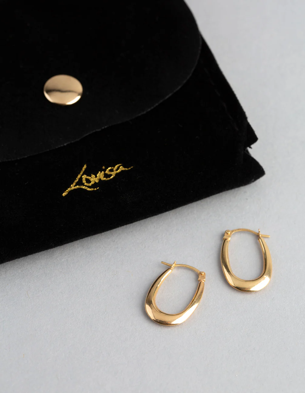 9ct Gold Polished Oval Creole Hoop Earrings - Image 4