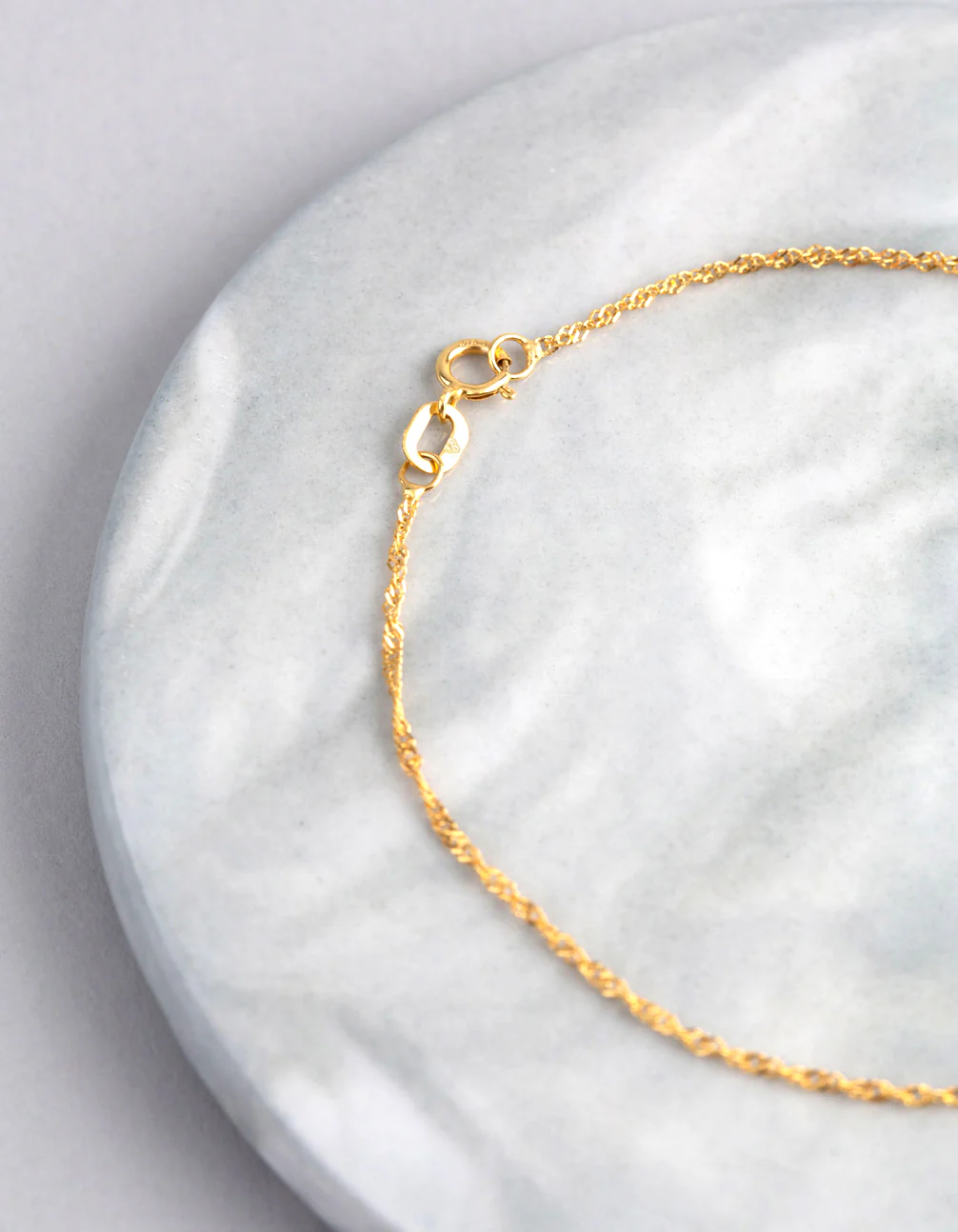 9ct Gold Twist Curb Chain Bracelet - Image 3