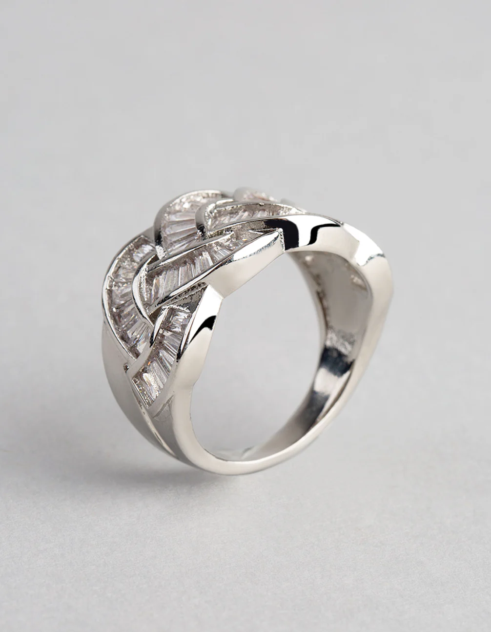 Silver Cubic Zirconia Baguette Stone Plaited Ring - Image 3