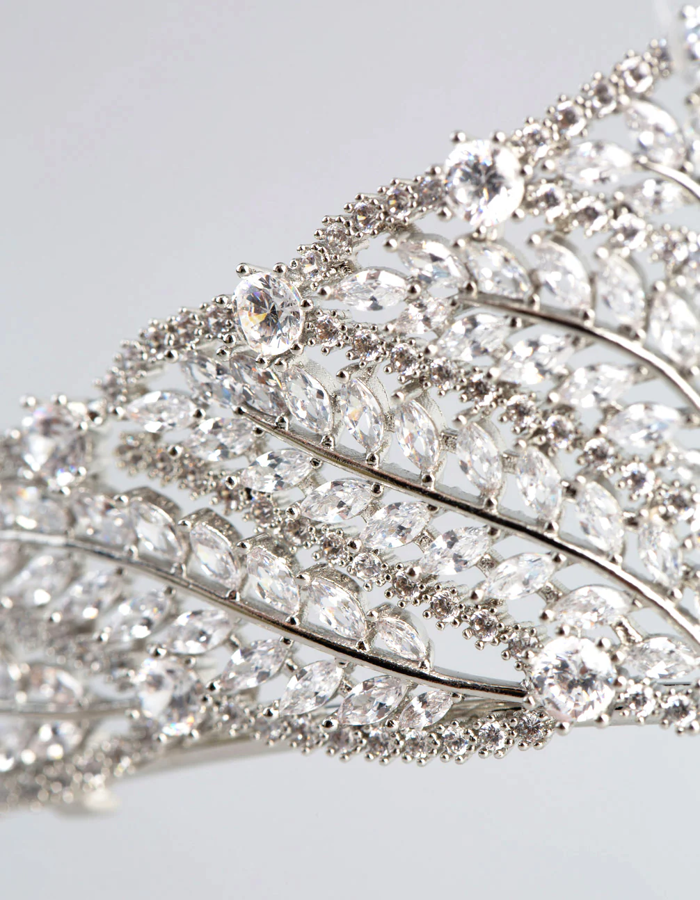 Silver Cubic Zirconia Royal Tiara - Image 3