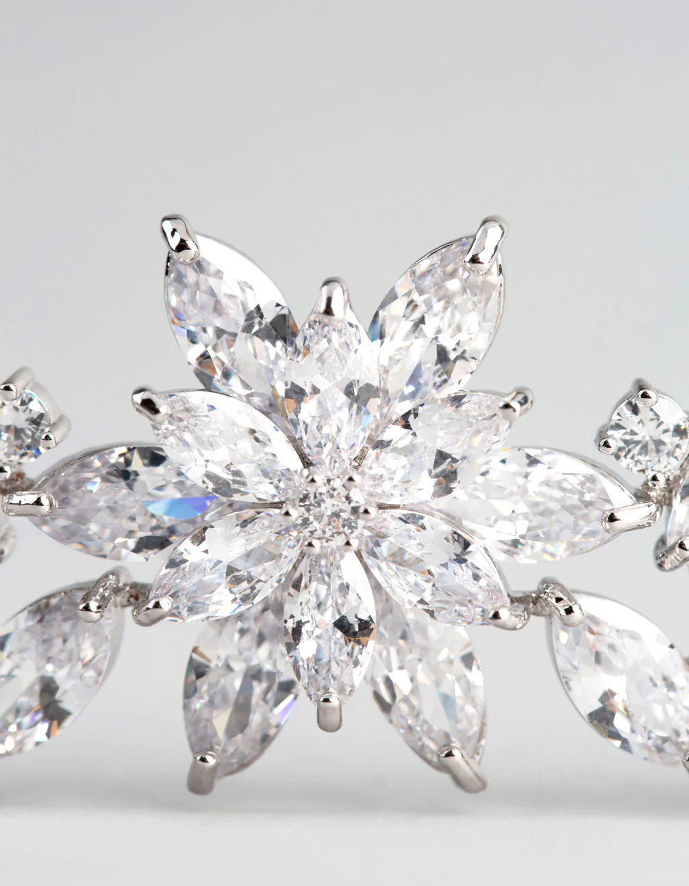 Silver Cubic Zirconia Fern Hair Garland - Image 3