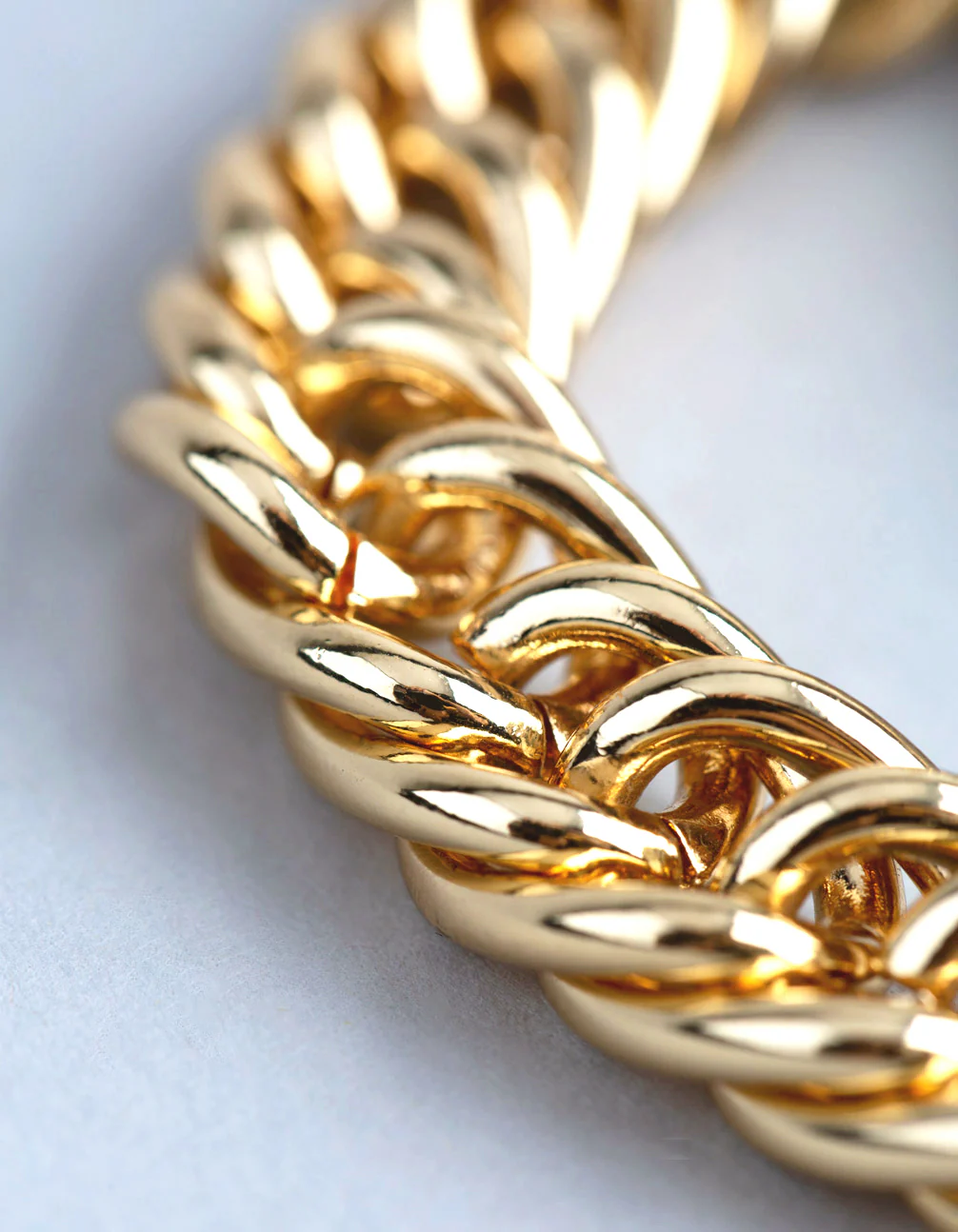 18ct Gold Plated Brass Statement Chain Link T&O Bracelet - Image 3