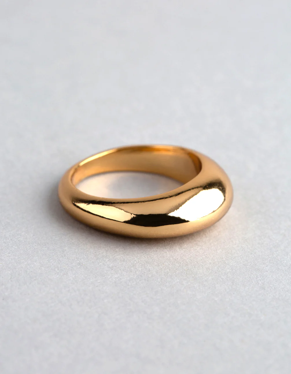 18ct Gold Plated Brass Single Rounded Ring - Image 2