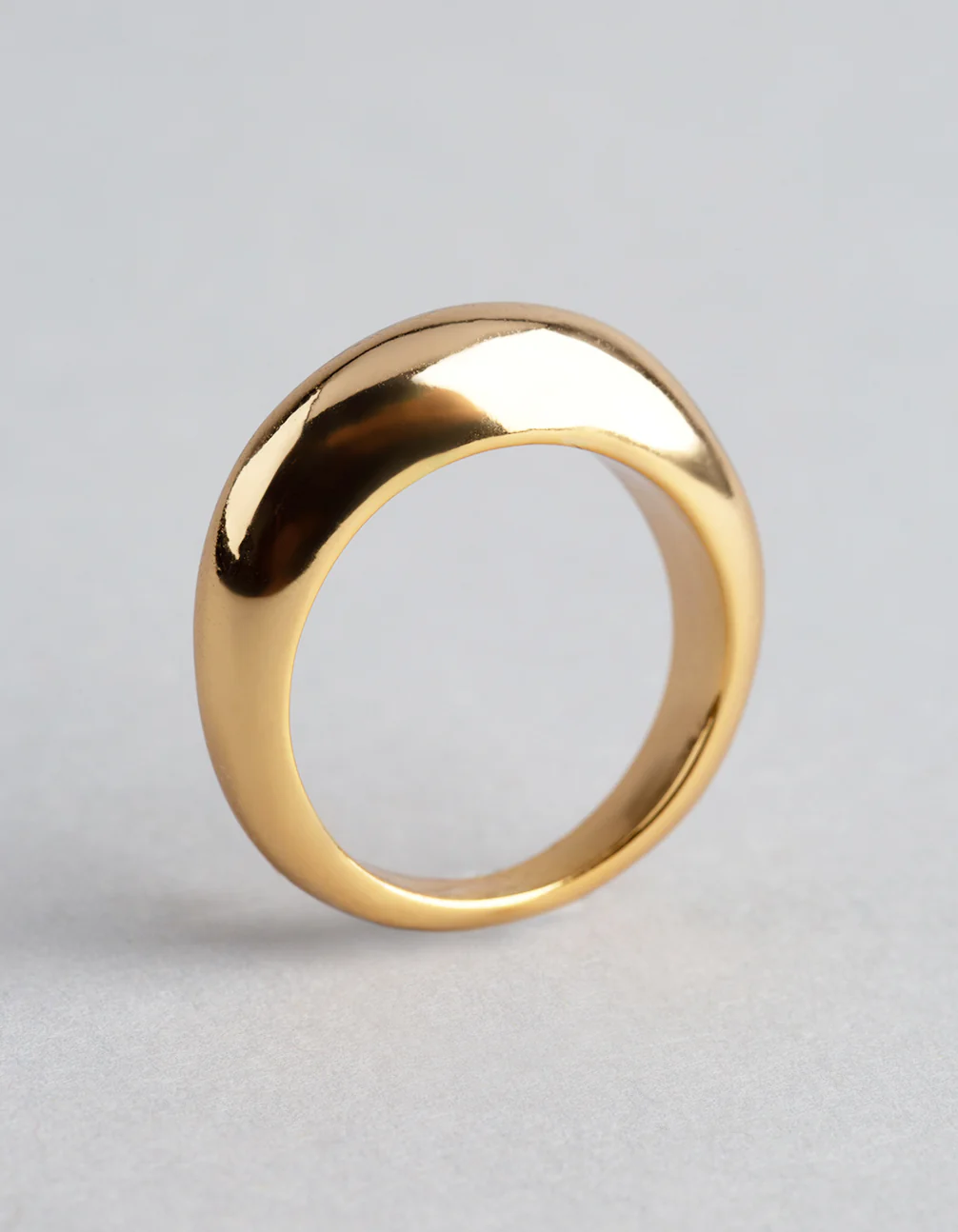 18ct Gold Plated Brass Single Rounded Ring - Image 3