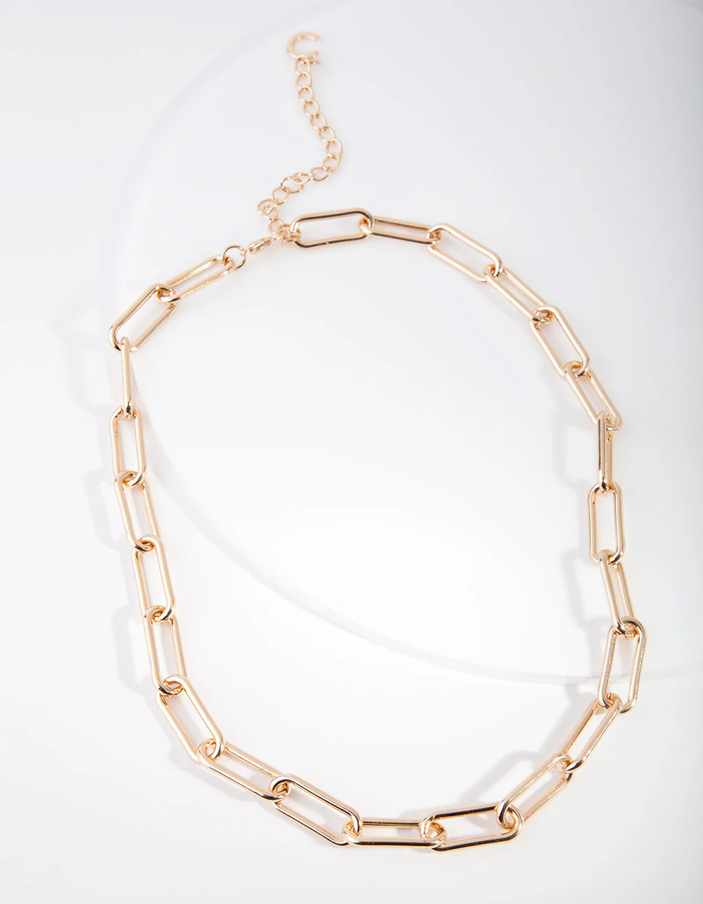 Gold Rectangle Chain Link Necklace - Image 2
