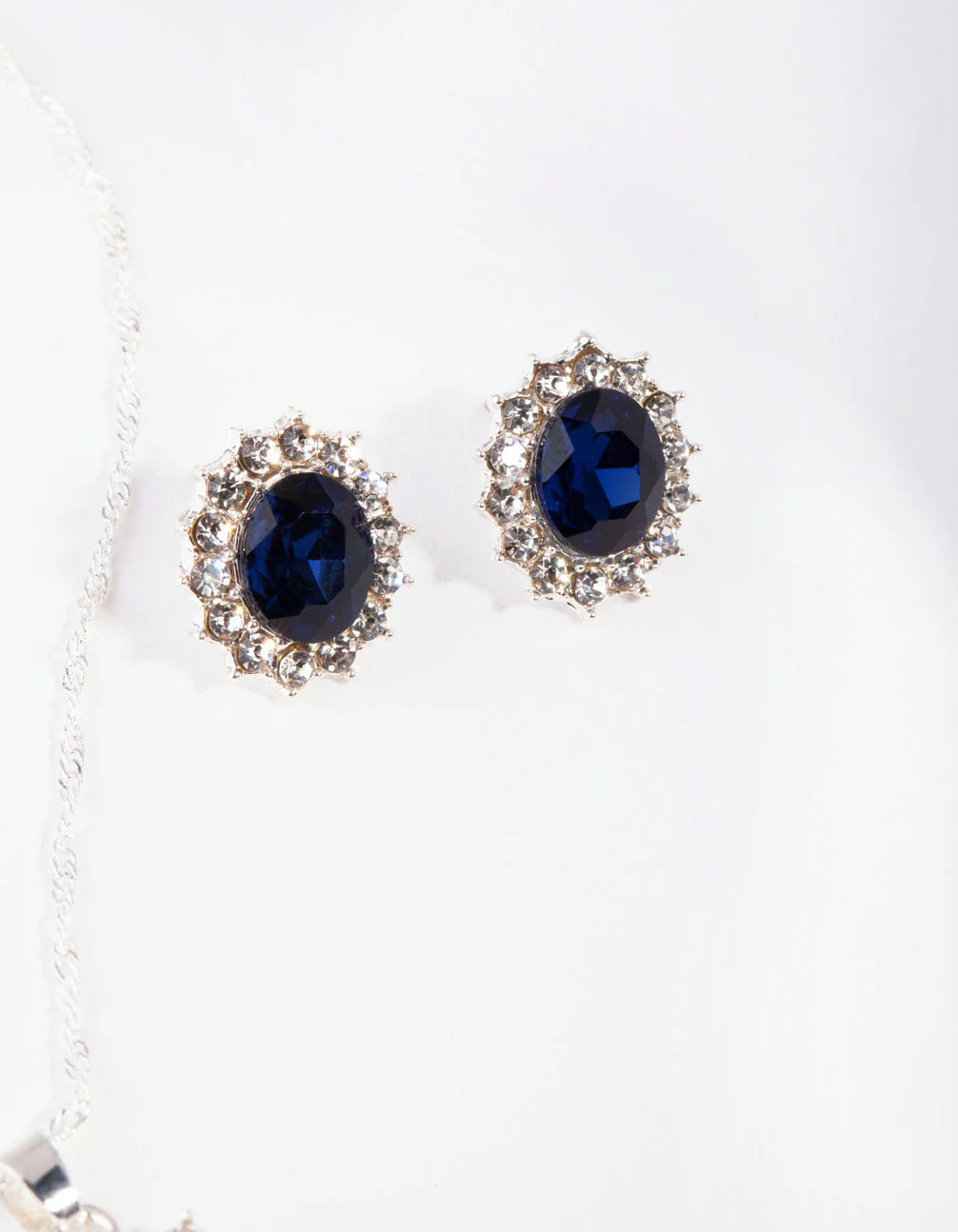 Silver Oval Blue Gem Jewellery Set - Image 3