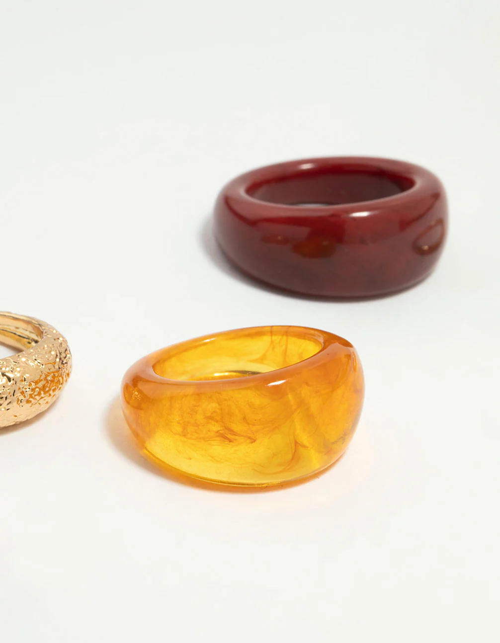 Gold Acrylic Bubble Stacking Rings 5-Pack - Image 3