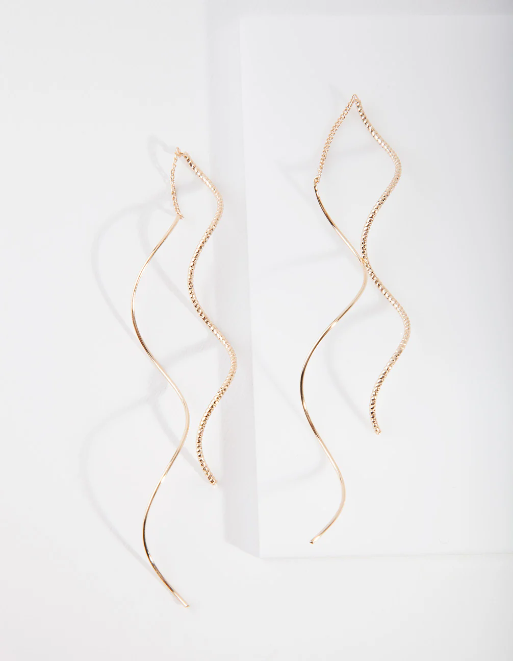 Gold Double Wave Thread-Through Earrings