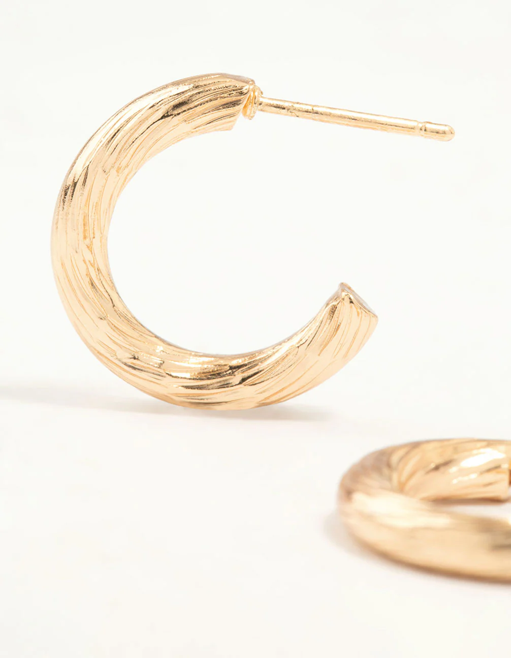 Gold Fine Textured Hoop Earrings - Image 4