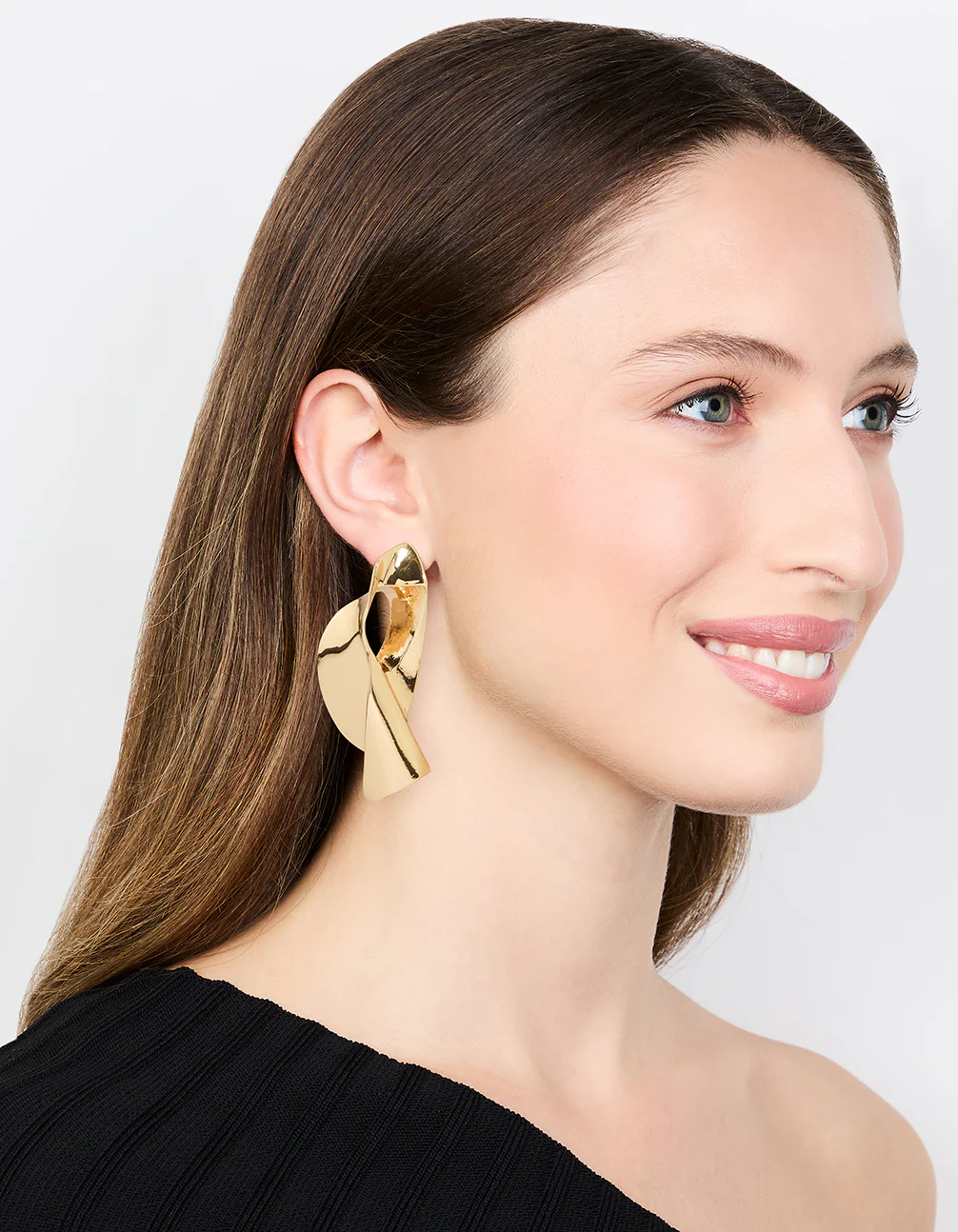 Gold Futuristic Twist Drop Earrings - Image 3