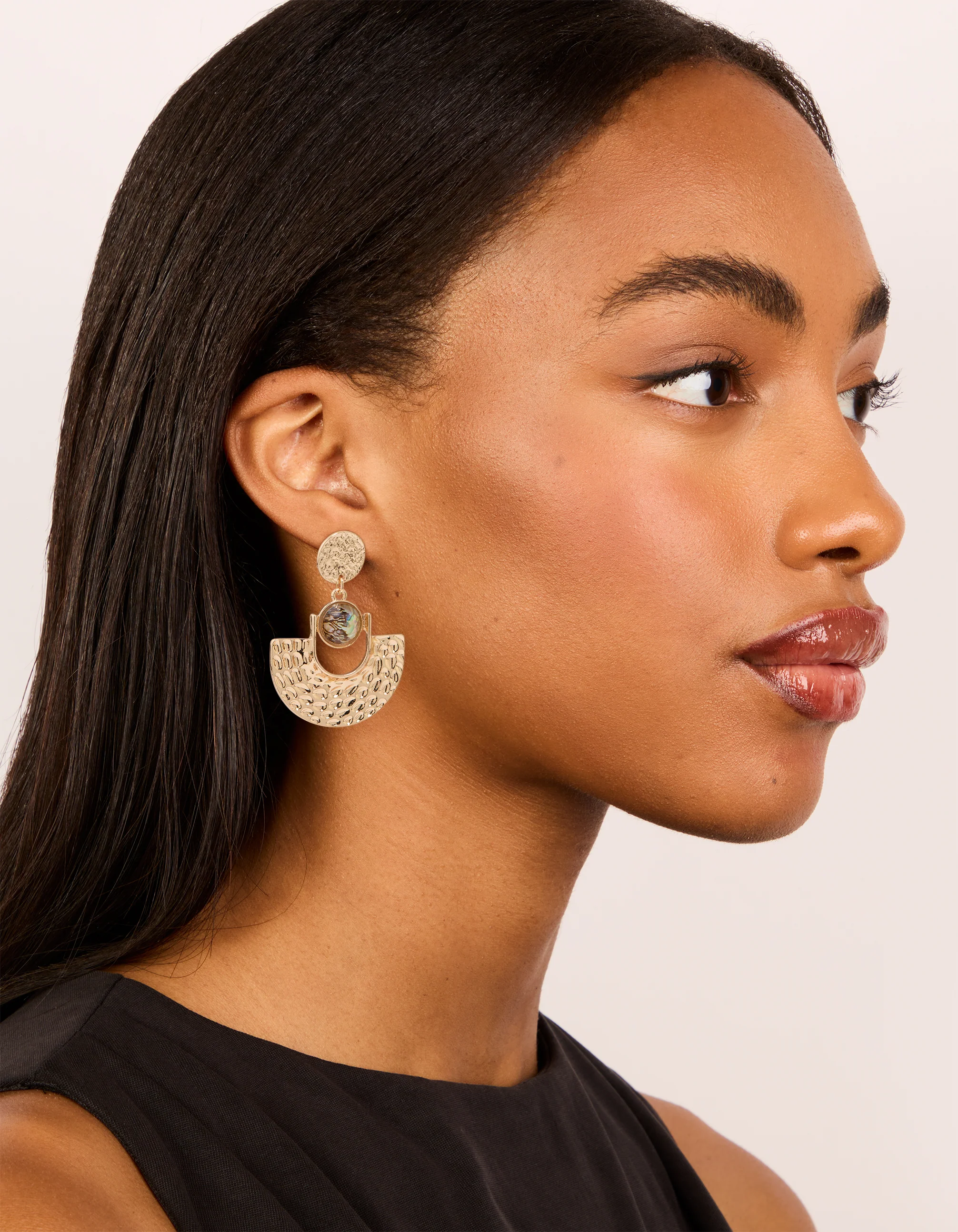 Gold Genuine Shell Textured Circle Swing Earrings - Image 3